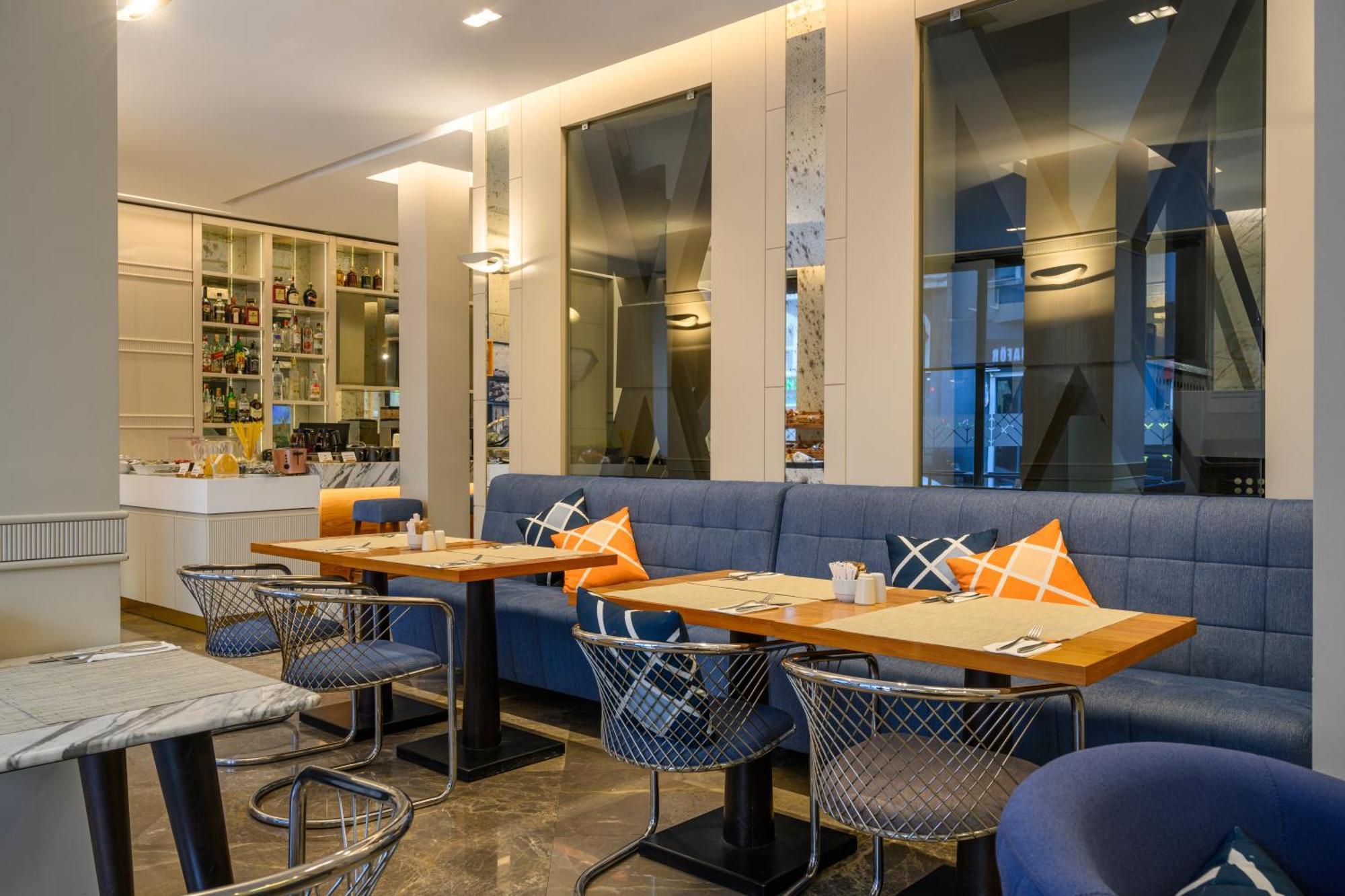 Four Points Flex By Sheraton Taksim Square Hotel 4*