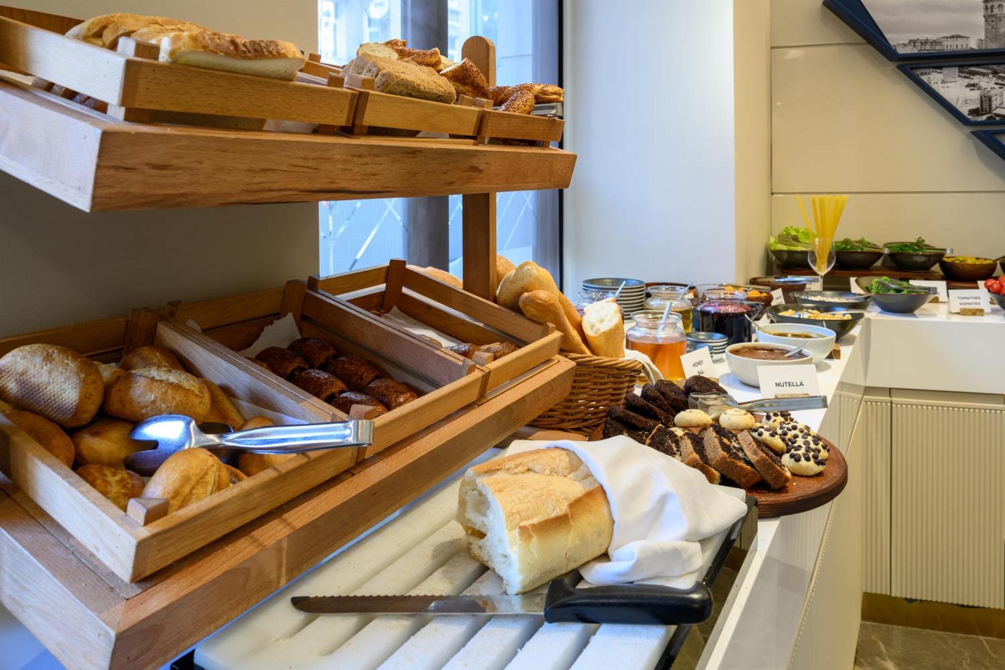 Hotel Four Points Flex By Sheraton Taksim Square