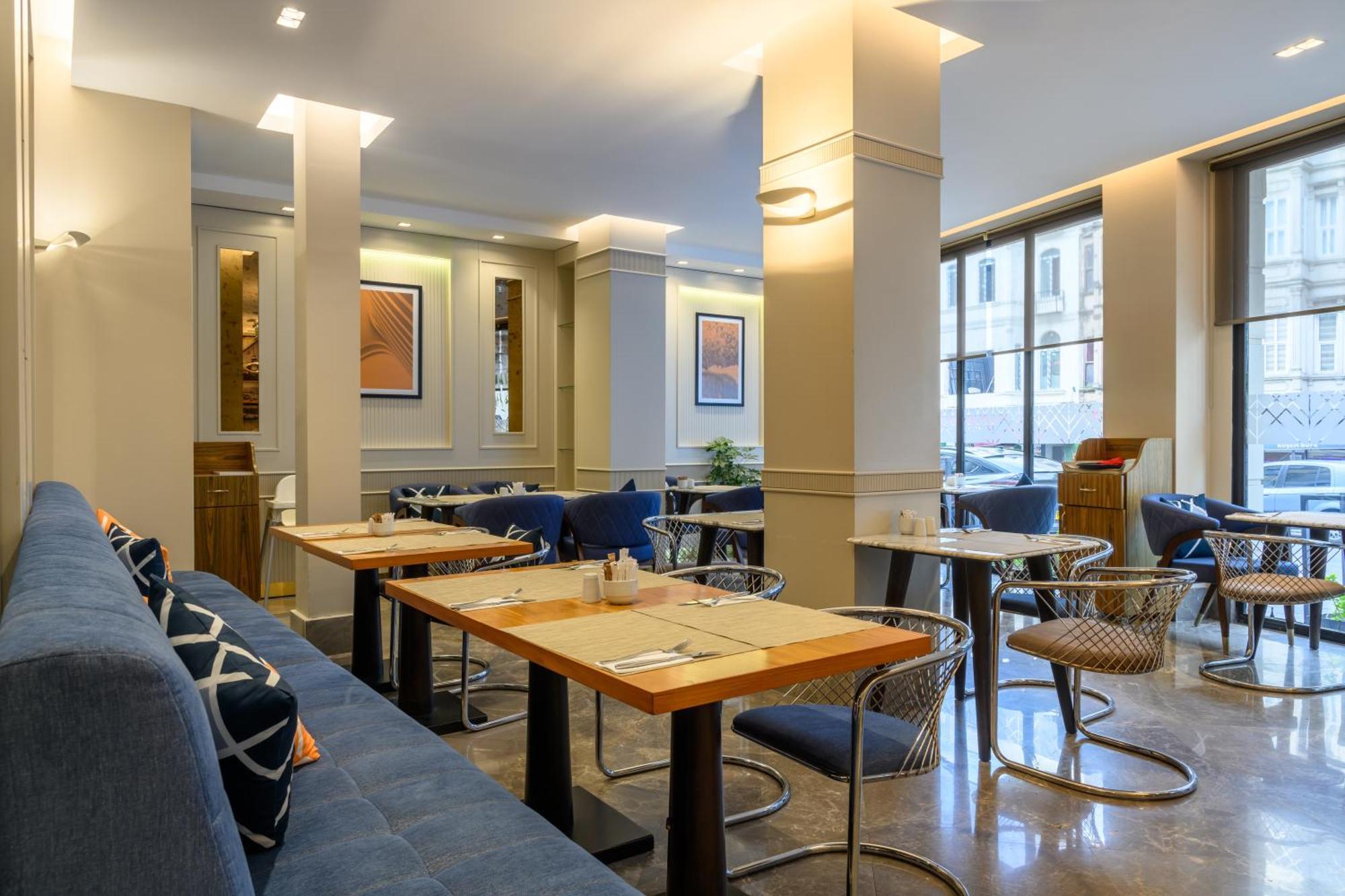 Four Points Flex By Sheraton Taksim Square Hotel 4*