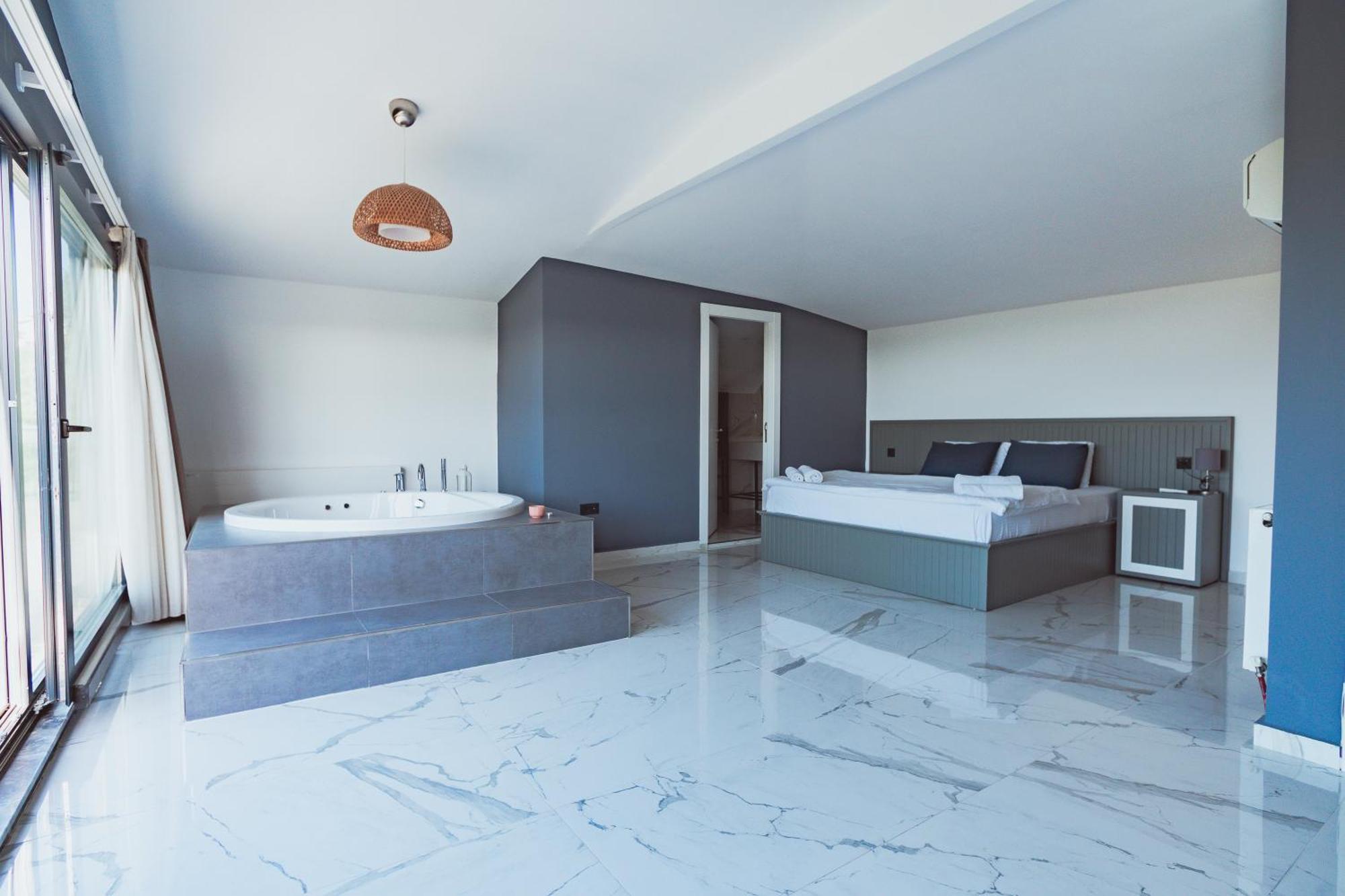 Royal Blue - Luxury *