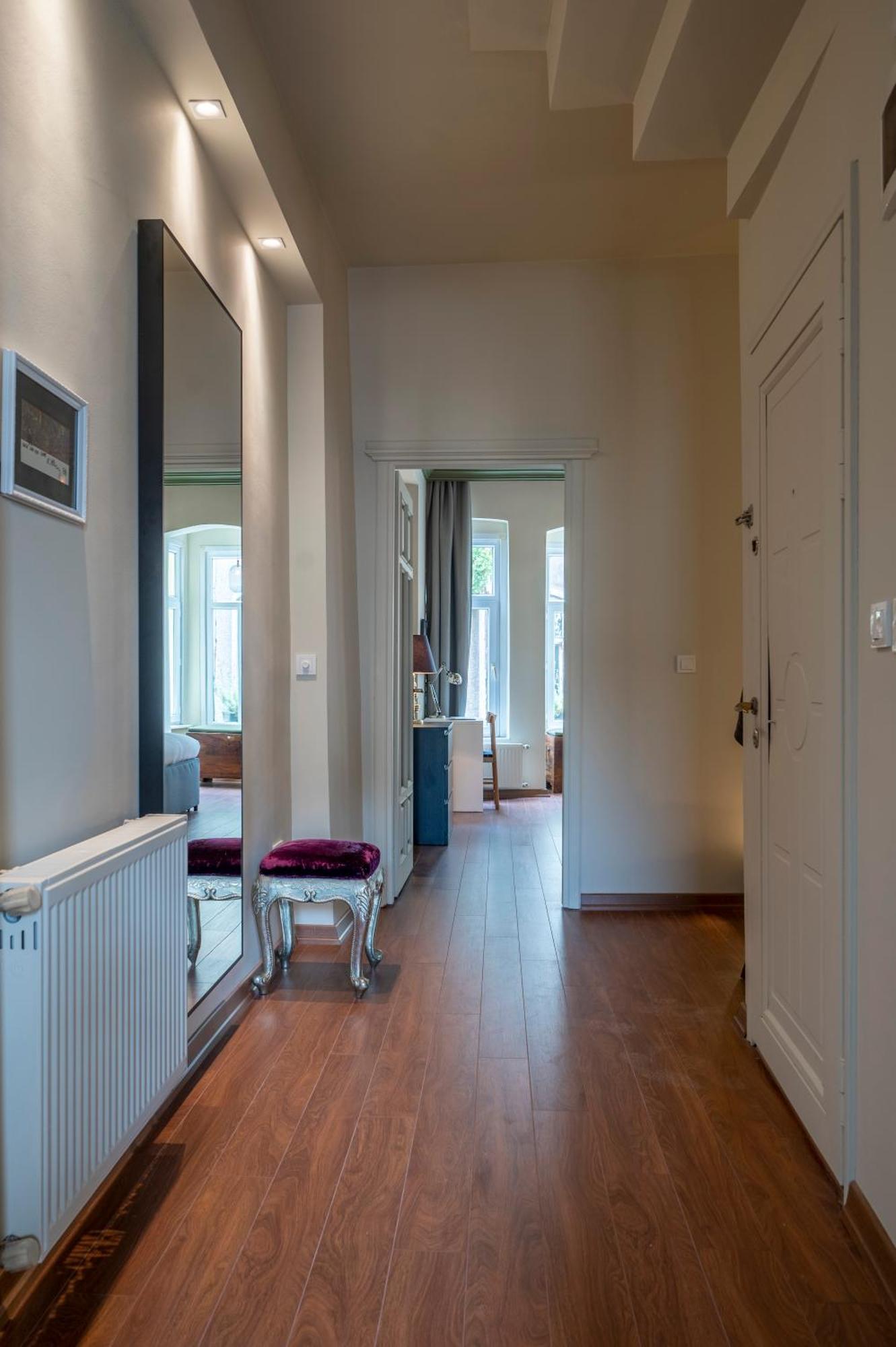 Apartment The Stylish Townhouse - Center