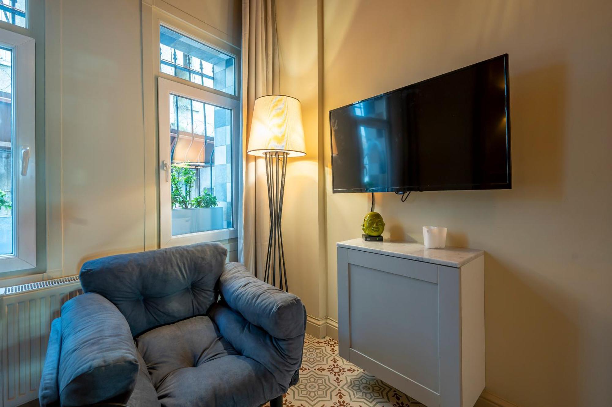 The Stylish Townhouse - Center
