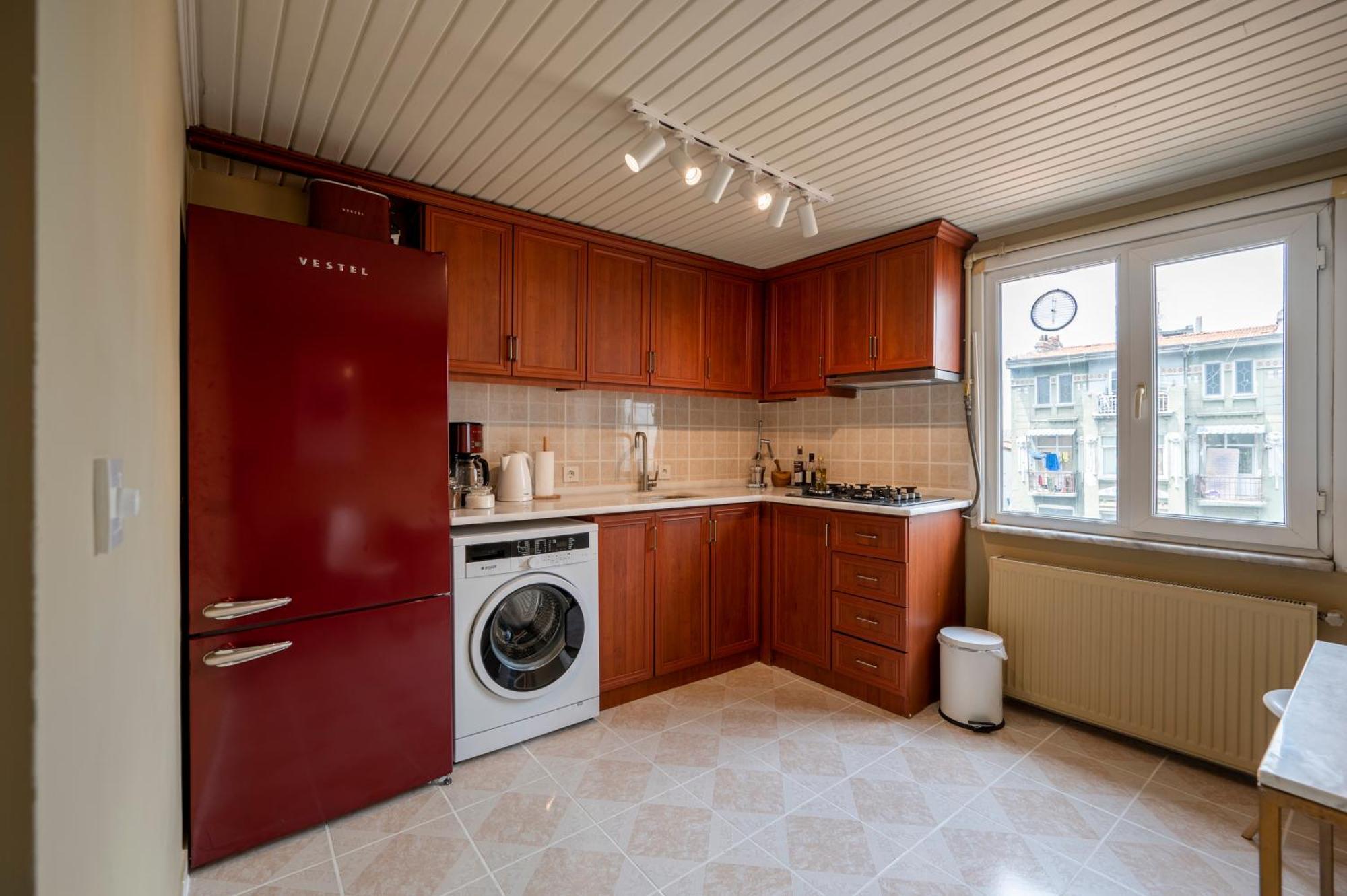 The Stylish Townhouse - Center