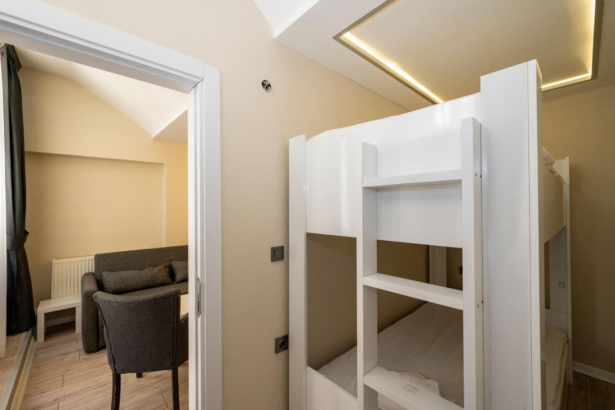 Aparthotel Aiza