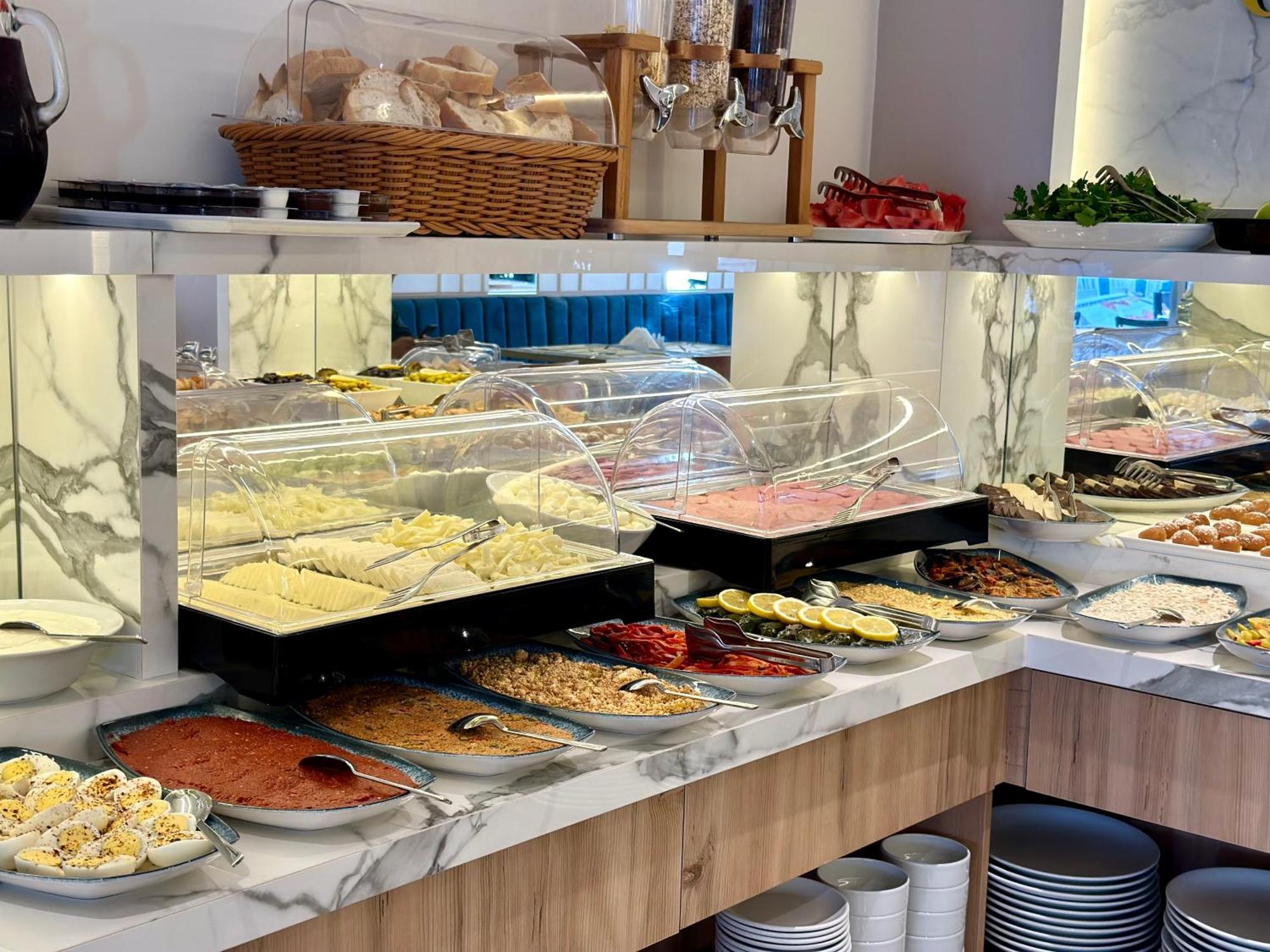 Otel Boutique Dedem Sultanahmet 3*