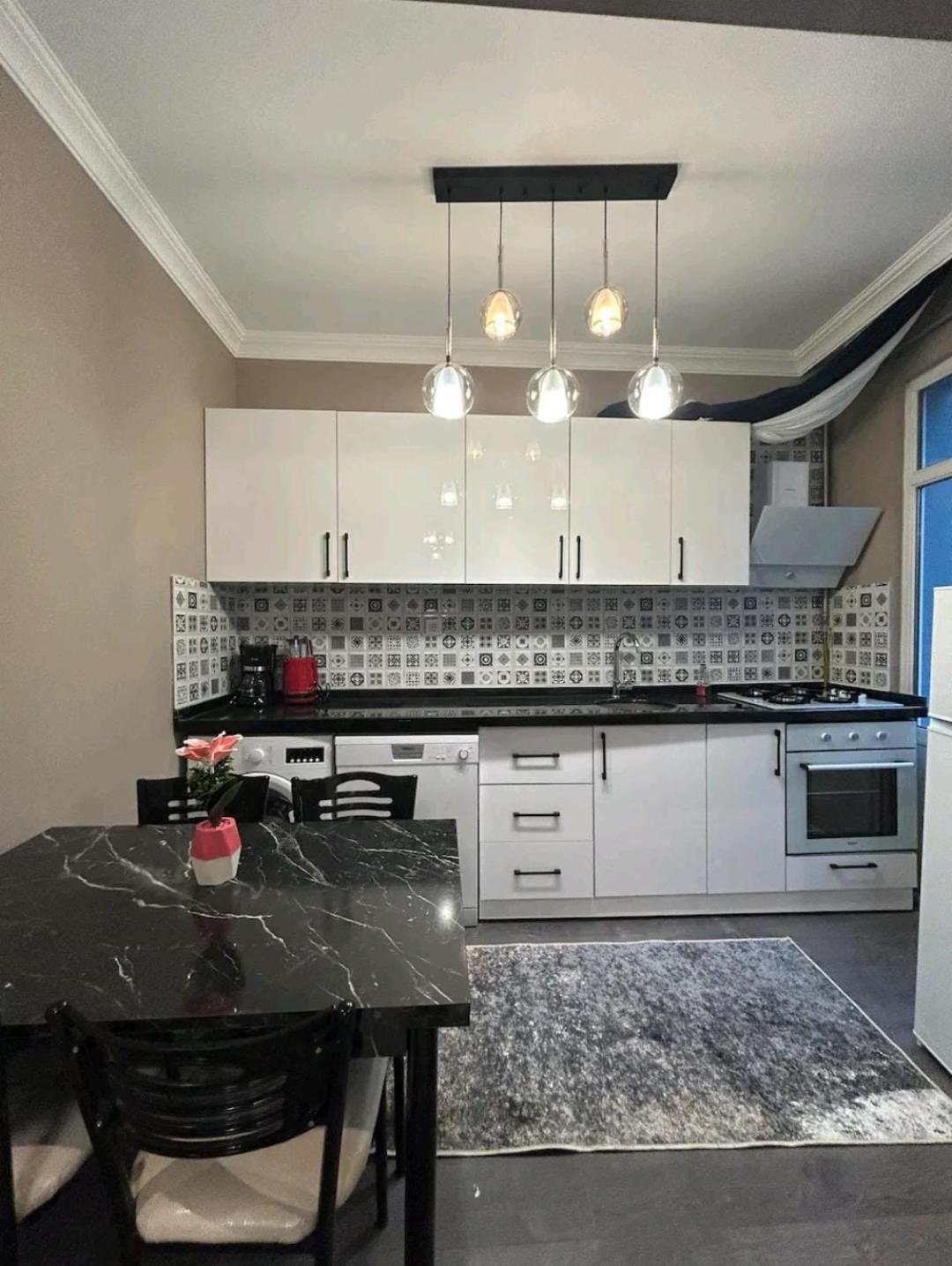 Yeni , Merkezi , Galata'da #3 *