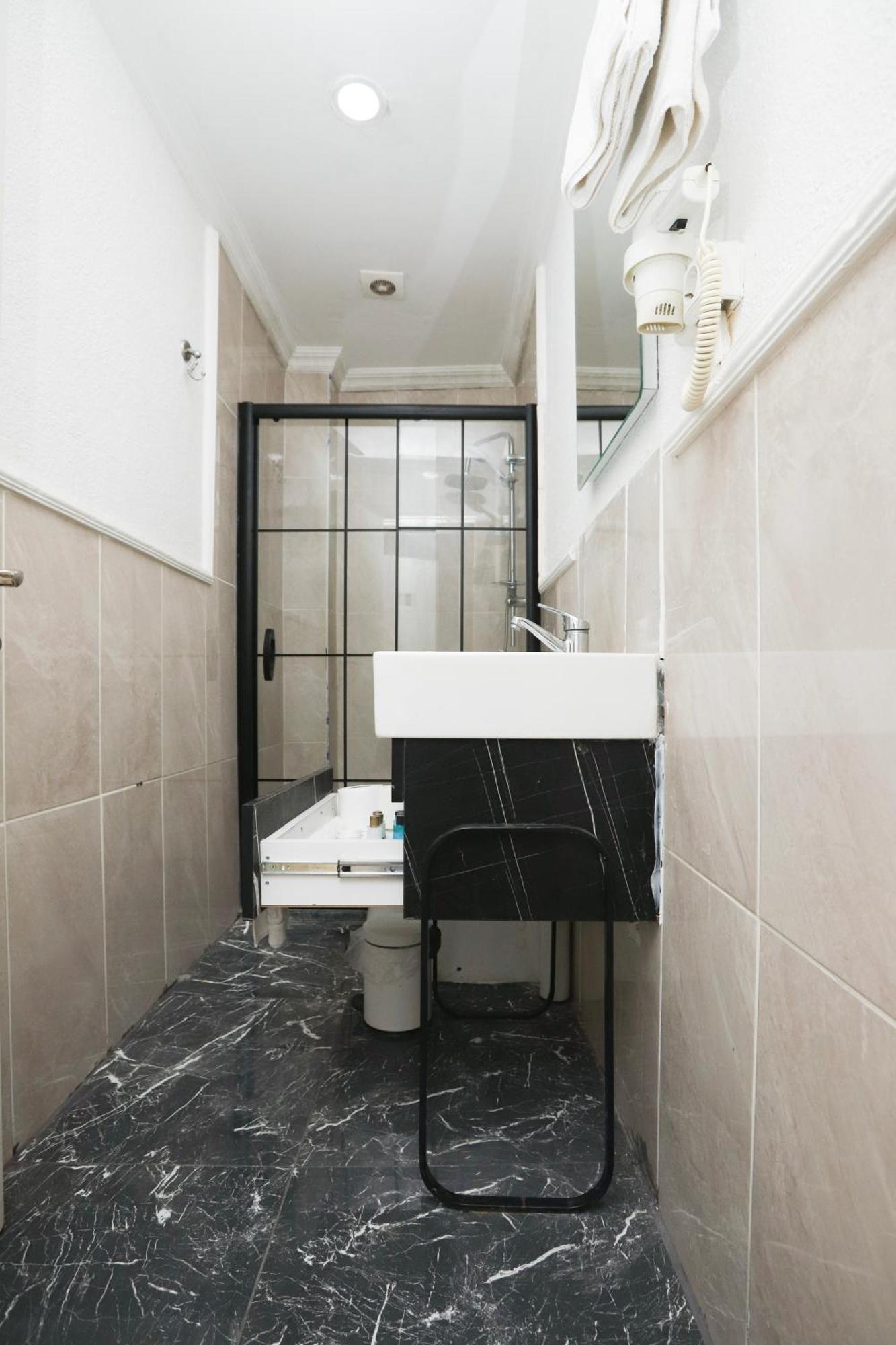 Hotel La Pera 3*