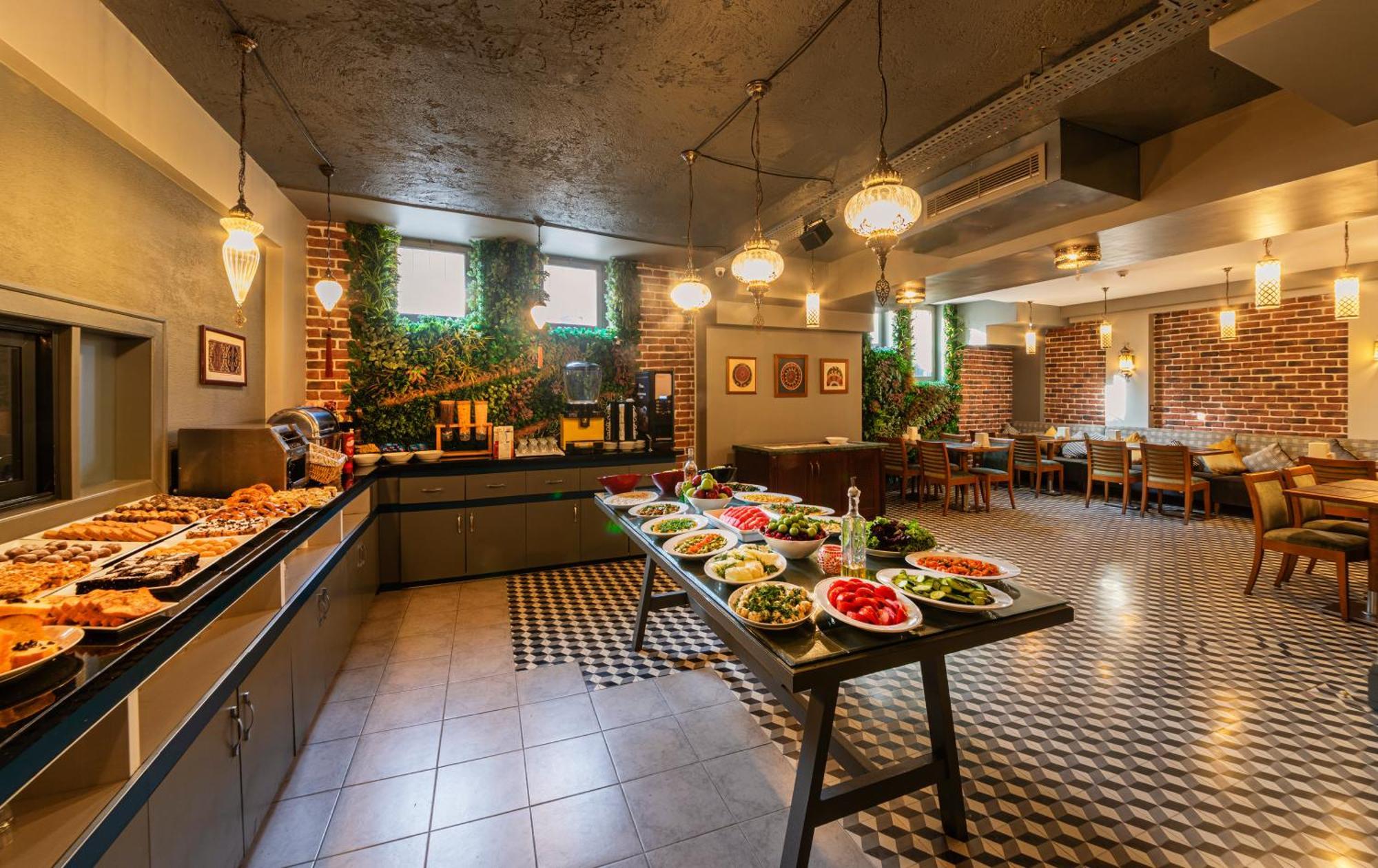 Azade Premier Istanbul