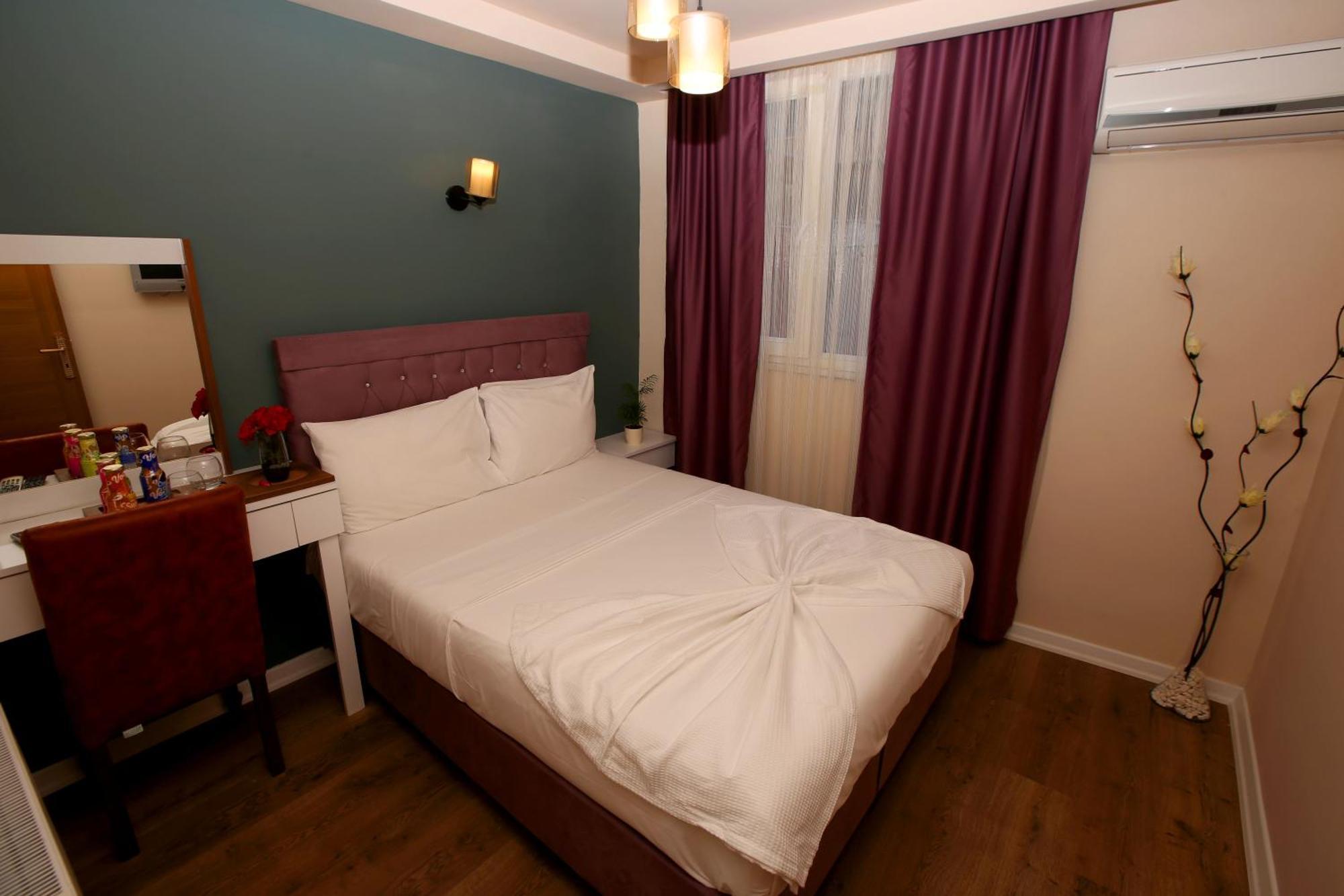 Senyor Garden Hotel 3*