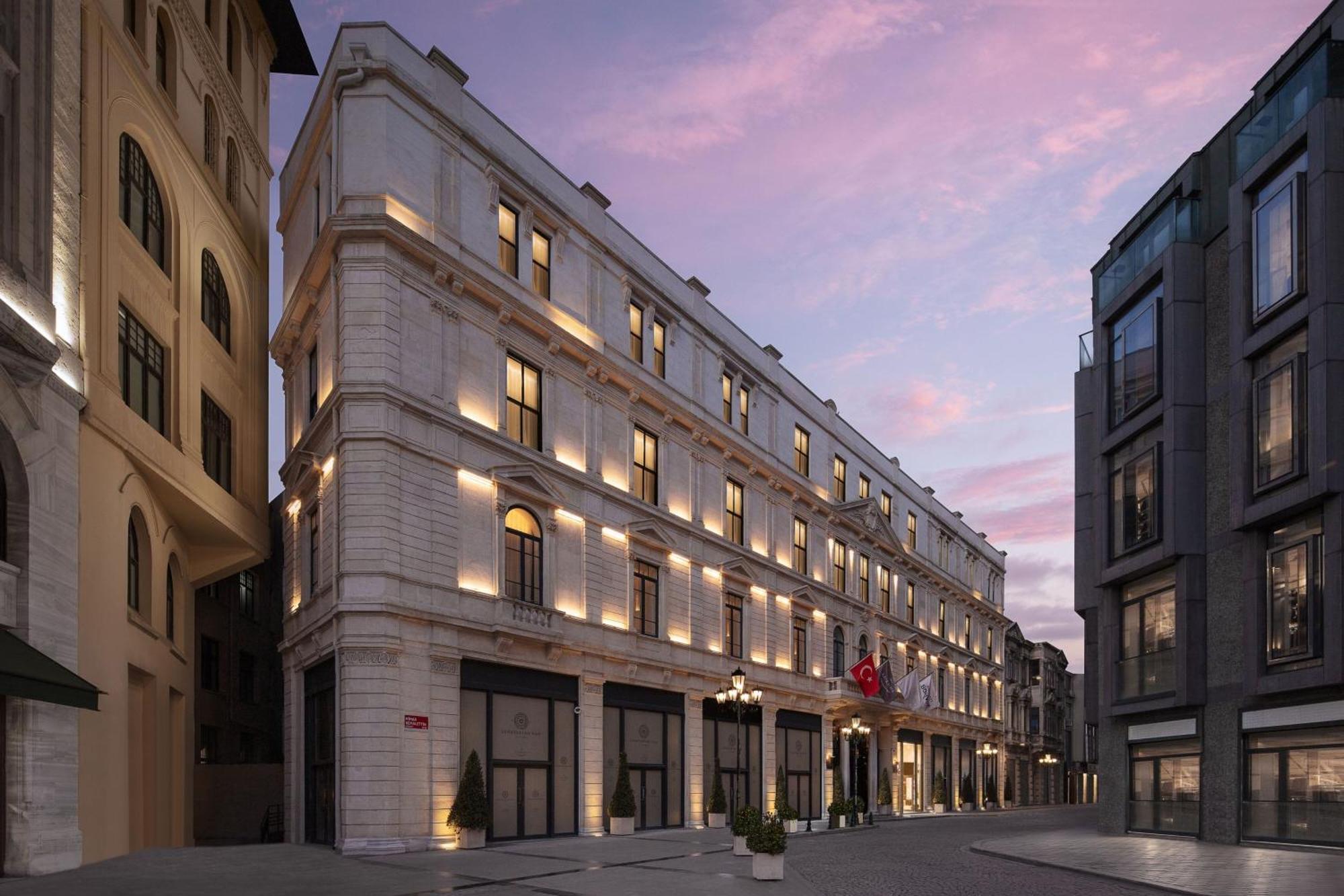 Sanasaryan Han, A Luxury Collection Hotel, 5*