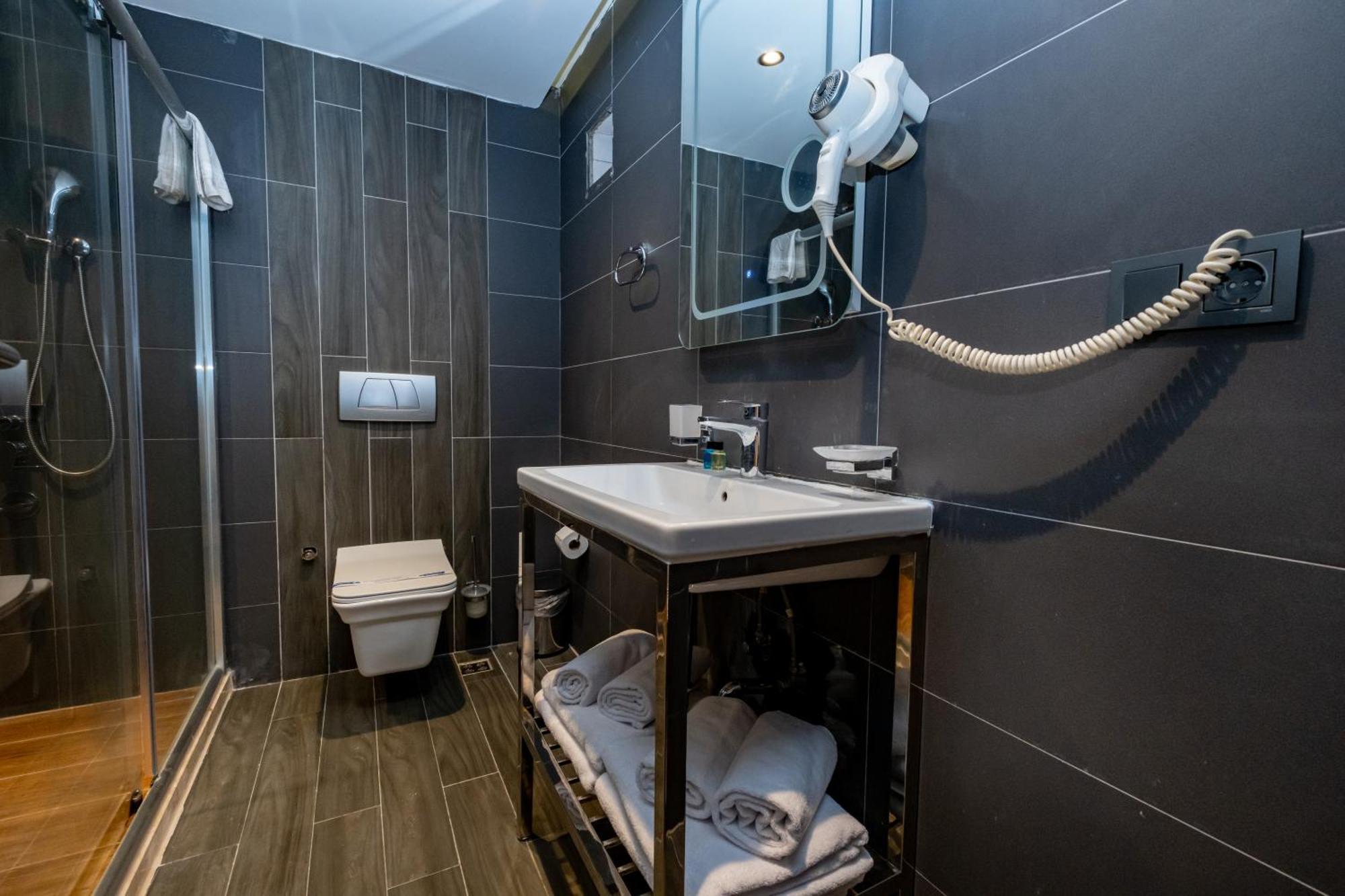 Hotel The Row Taksim