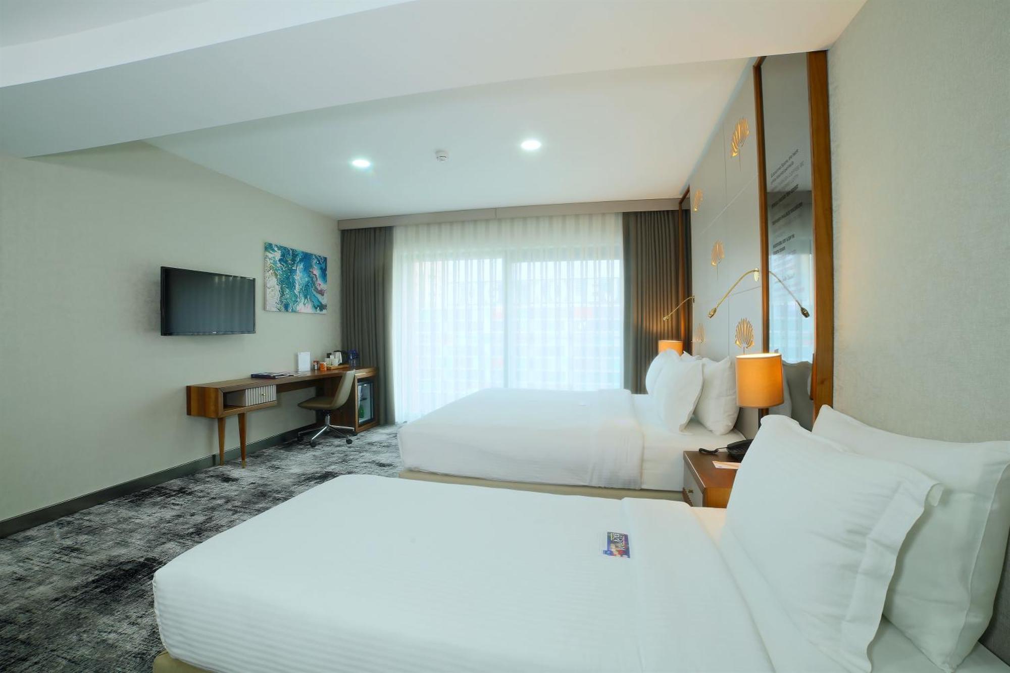 Tryp By Wyndham Topkapi Istanbul