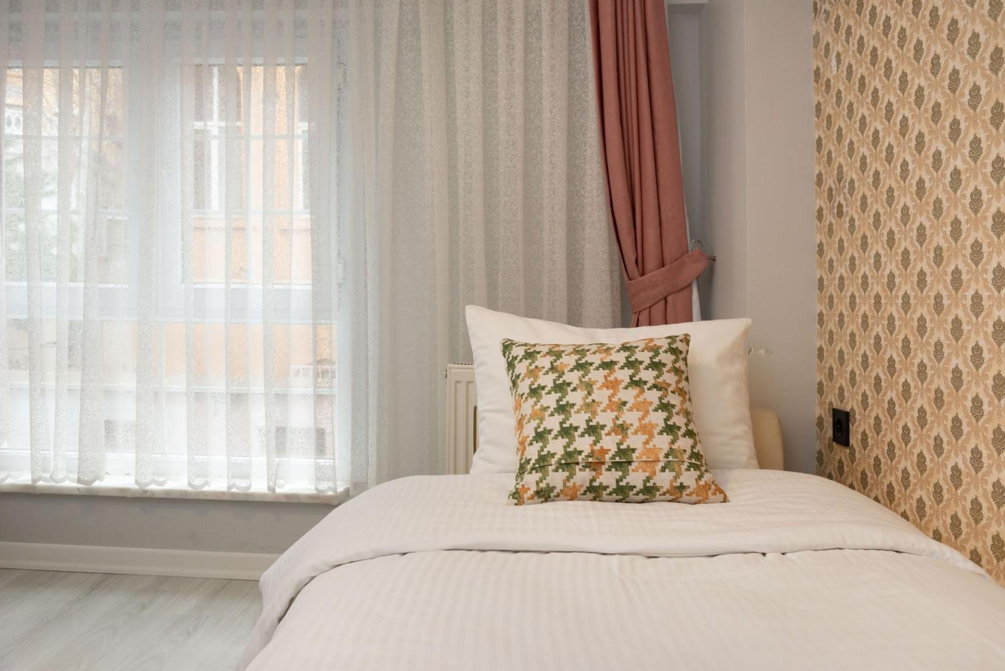 Blue Marmara Hotel 2*