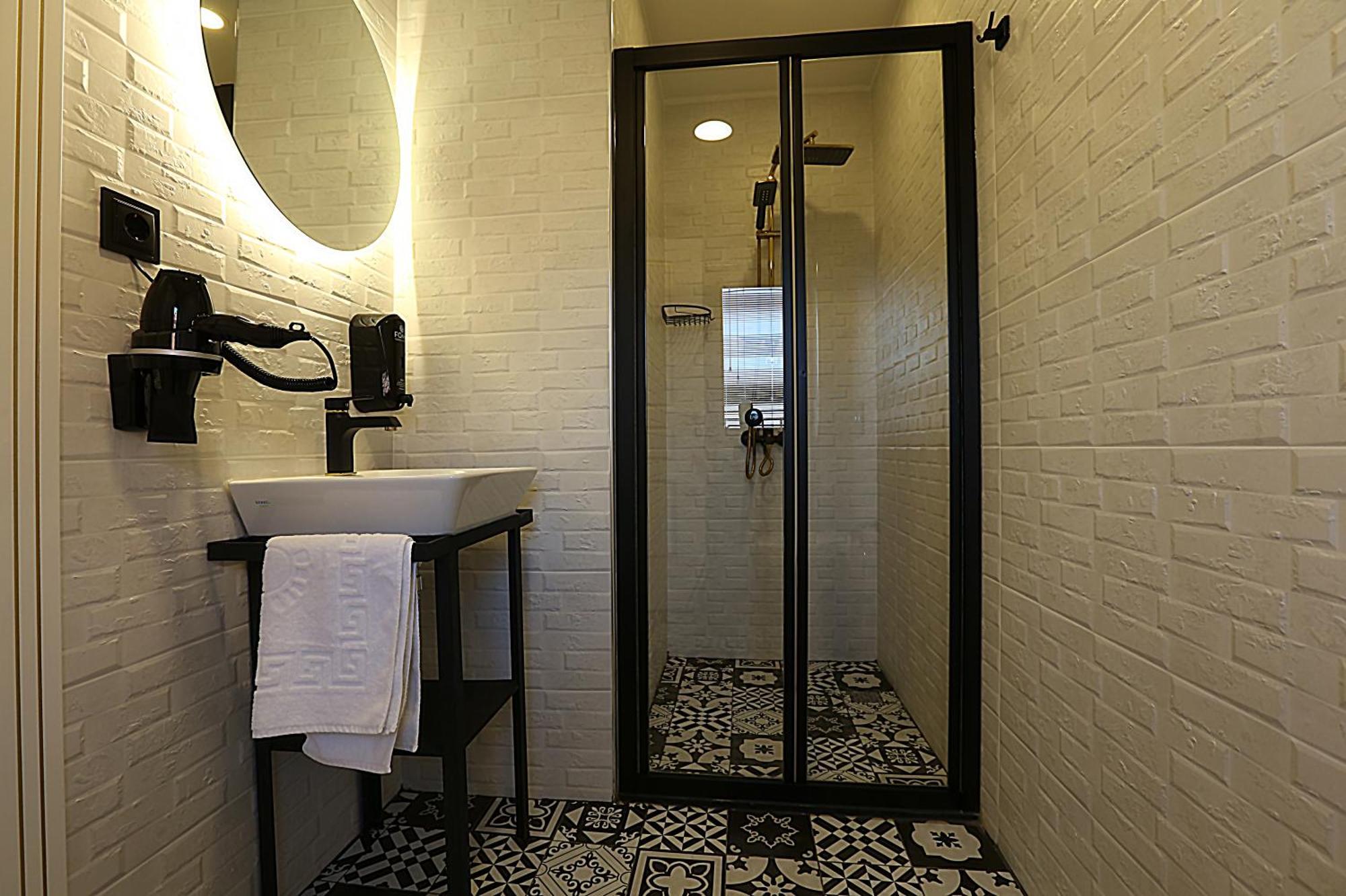 Kamılbey Suıtes Otel 3*