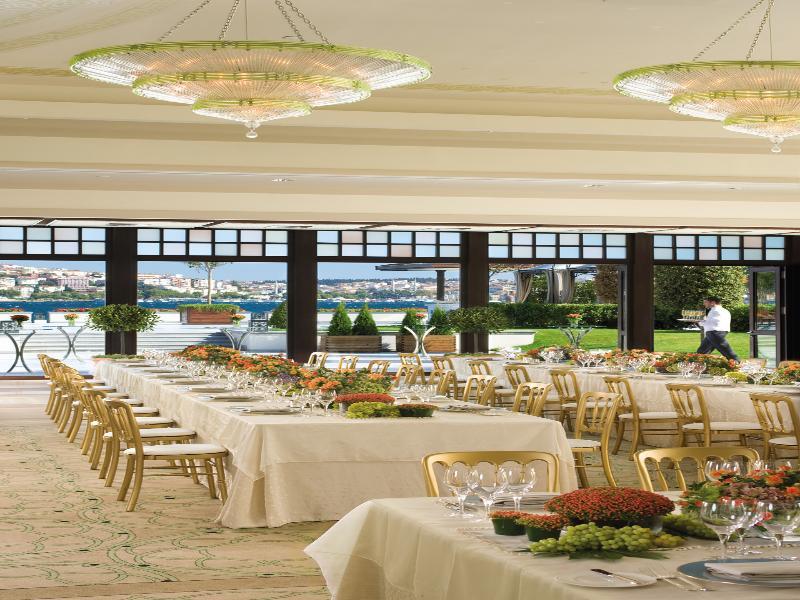 Four Seasons At The Bosphorus Hotel