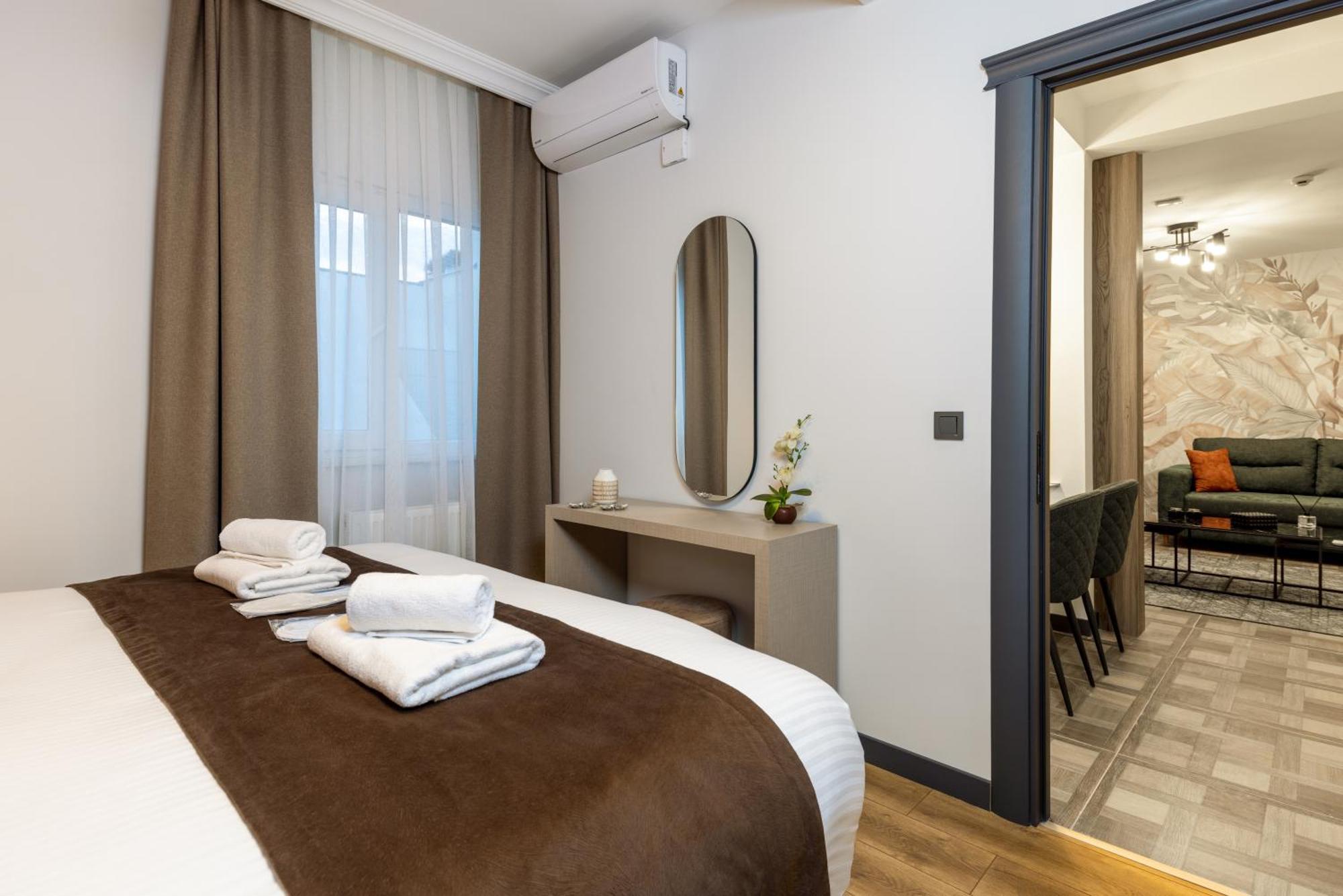 Baymari Suites Life Hotel