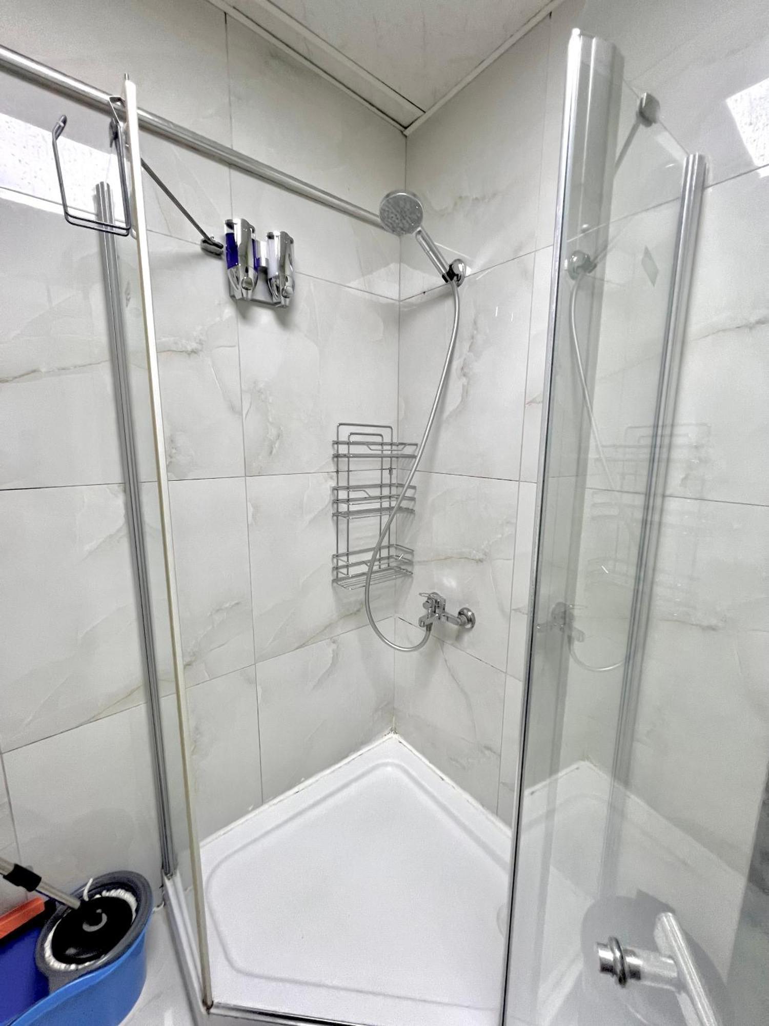 Apartment Istanbulun Kral Dairesi Asansoerlue Ve 2 Klimali
