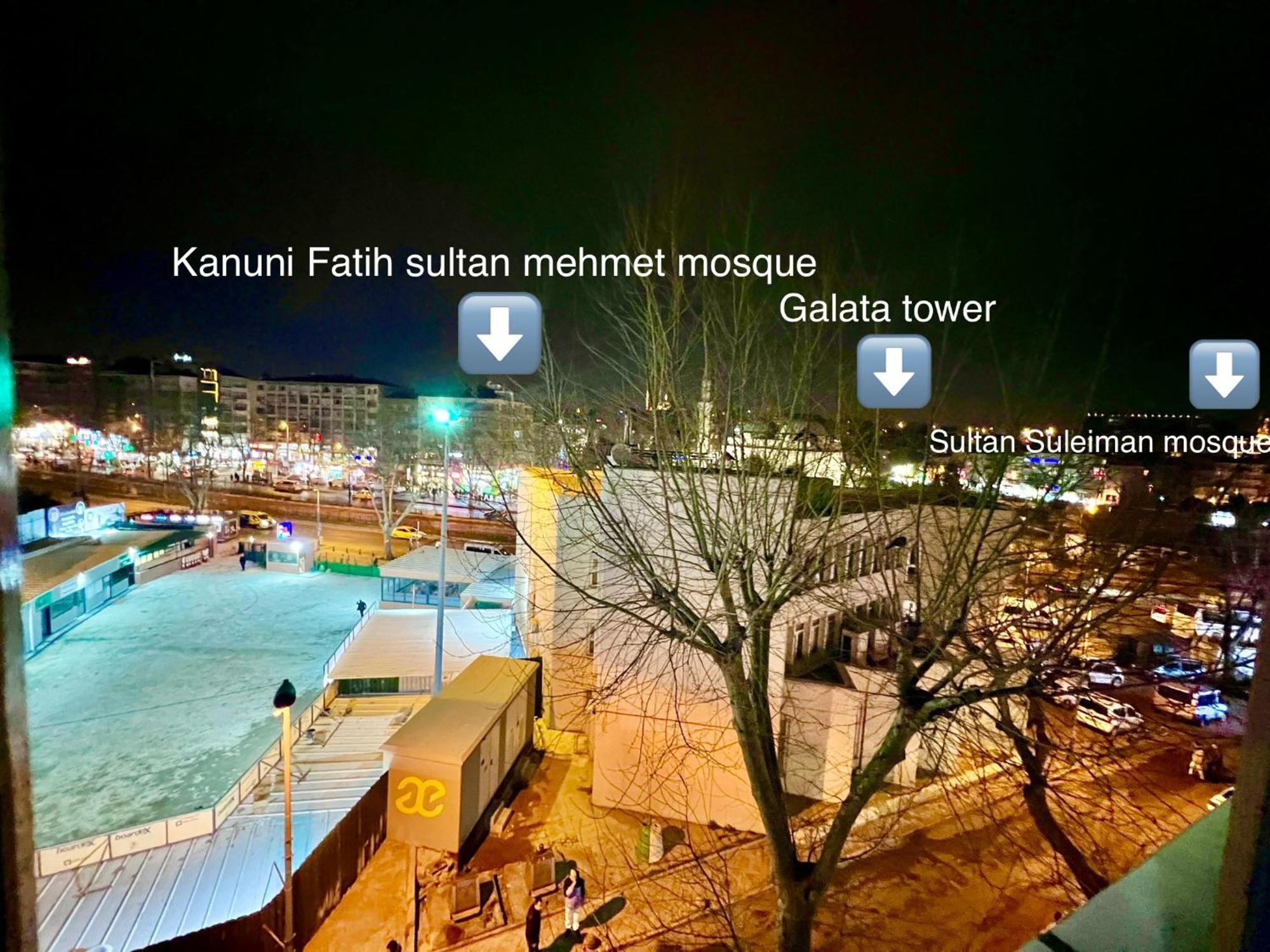 Istanbulun Kral Dairesi Asansoerlue Ve 2 Klimali * Istanbul