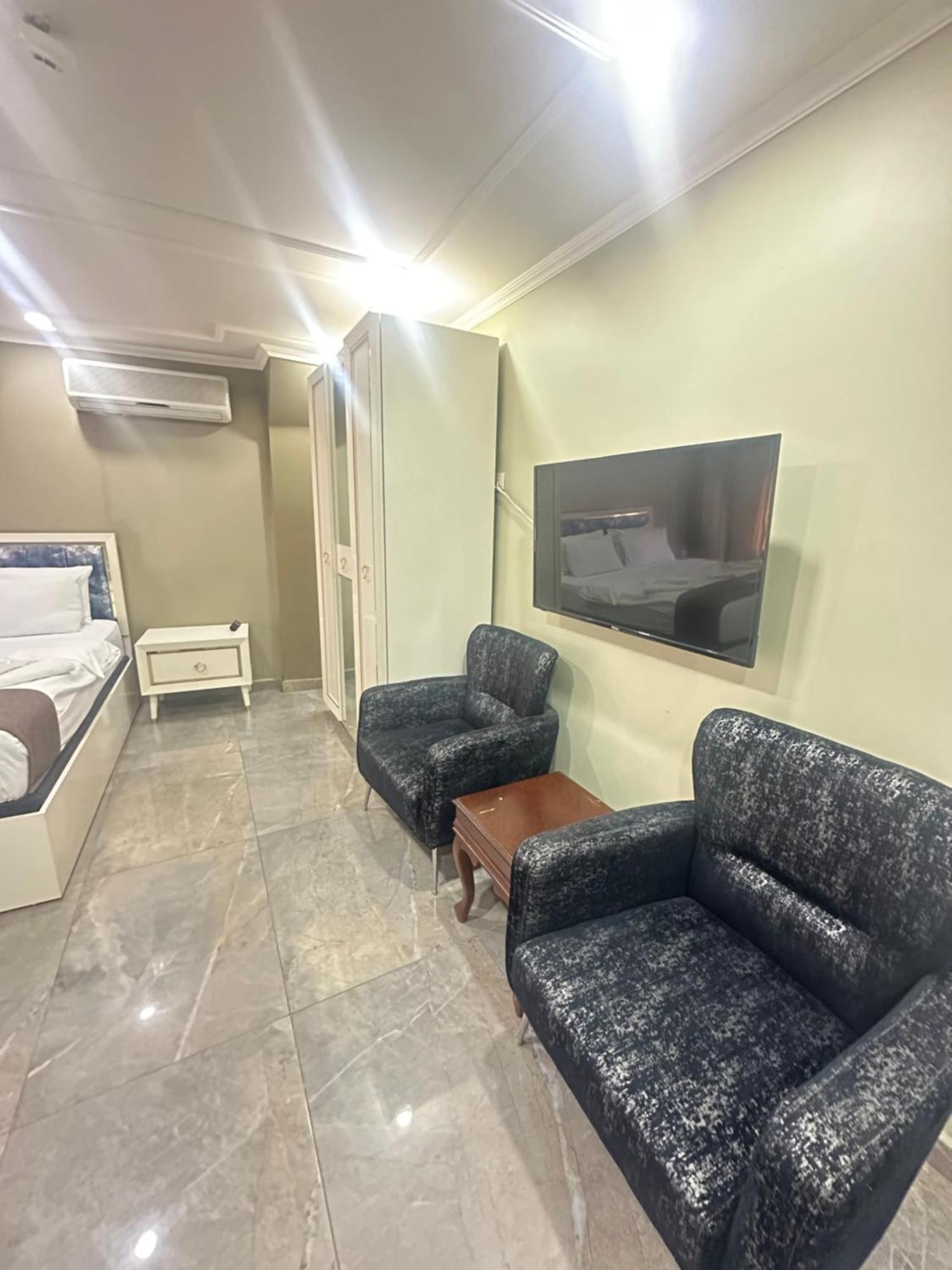 Sevil Star Aparthotel *