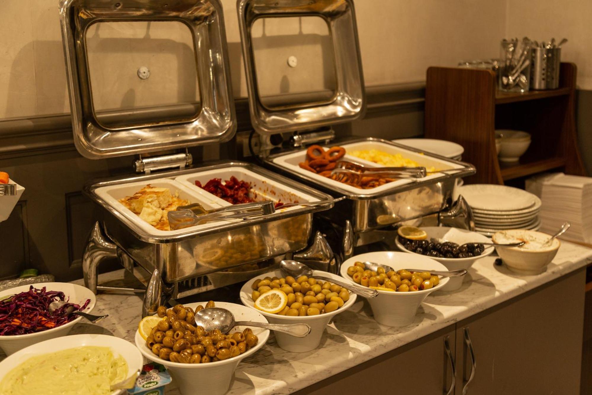 Meroddi Bagdatliyan Hotel 3*