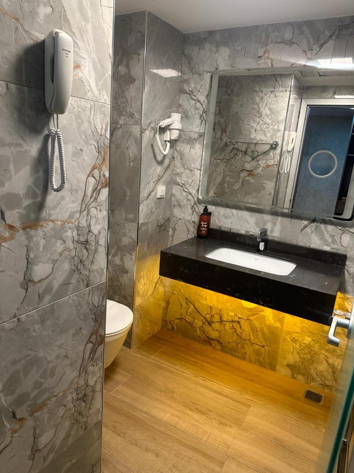 Euro Plaza - Taksim Pera 4*