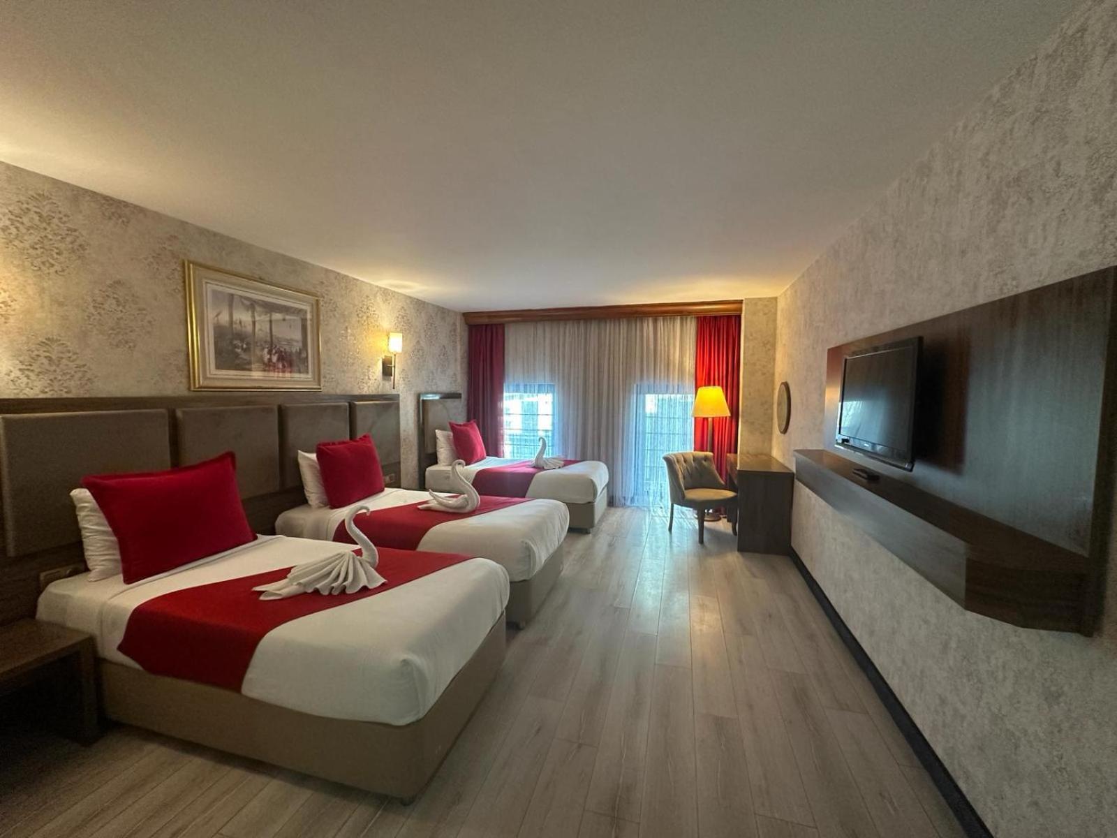 Euro Plaza - Taksim Pera Hotel 4*