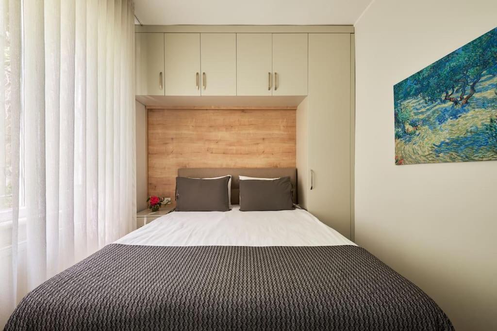Luxury With Bosphorus View In Sariyer! Daire
