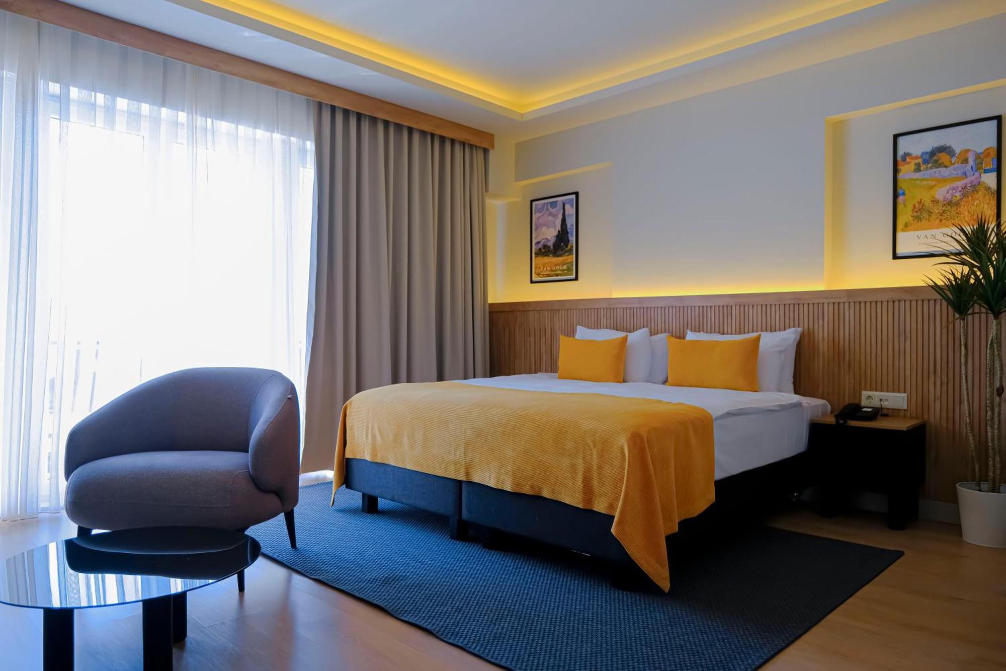 Otel Dugi