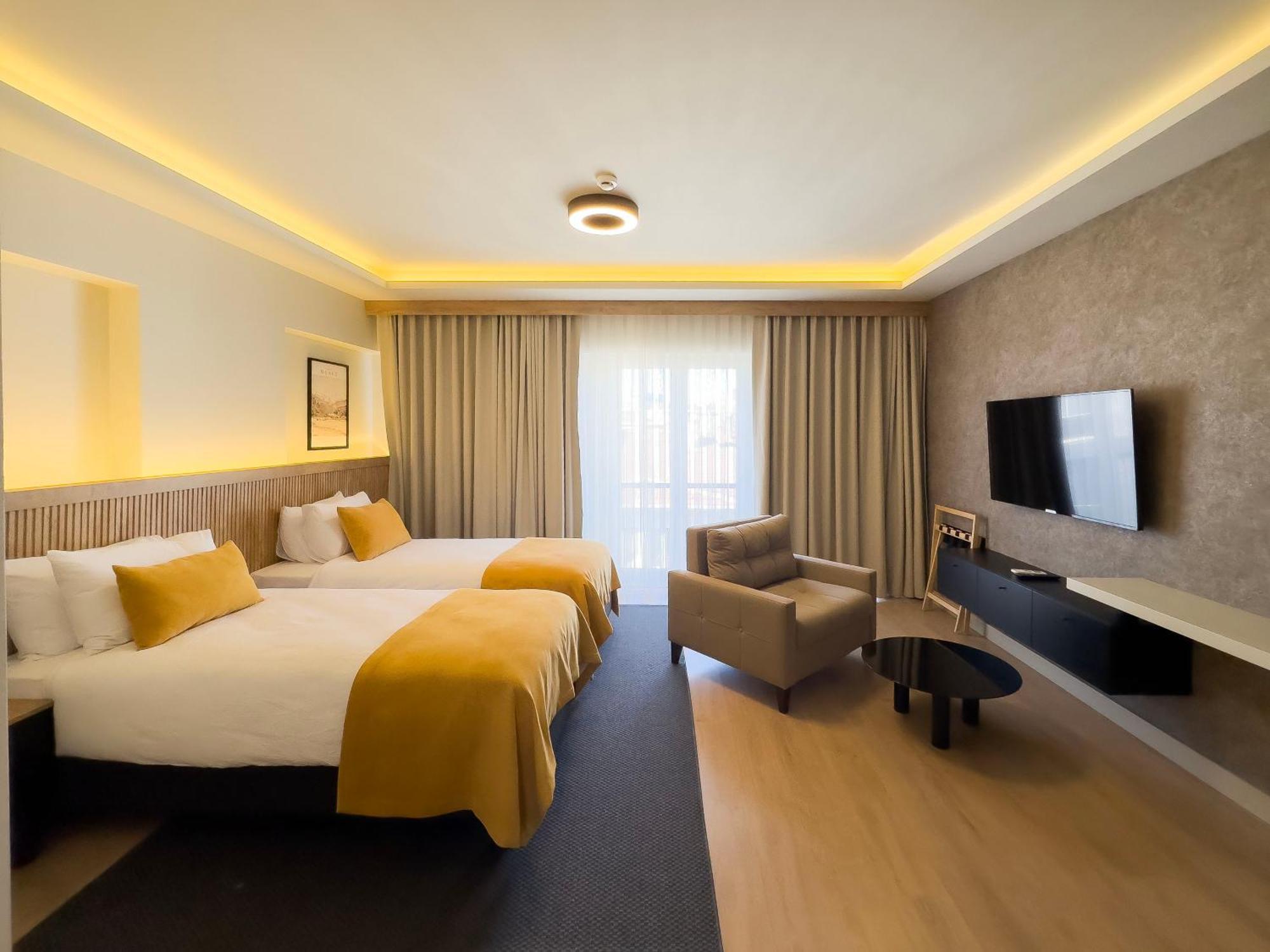 Otel Dugi *