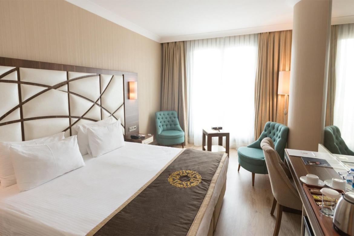 Aparthotel Moda Mour *