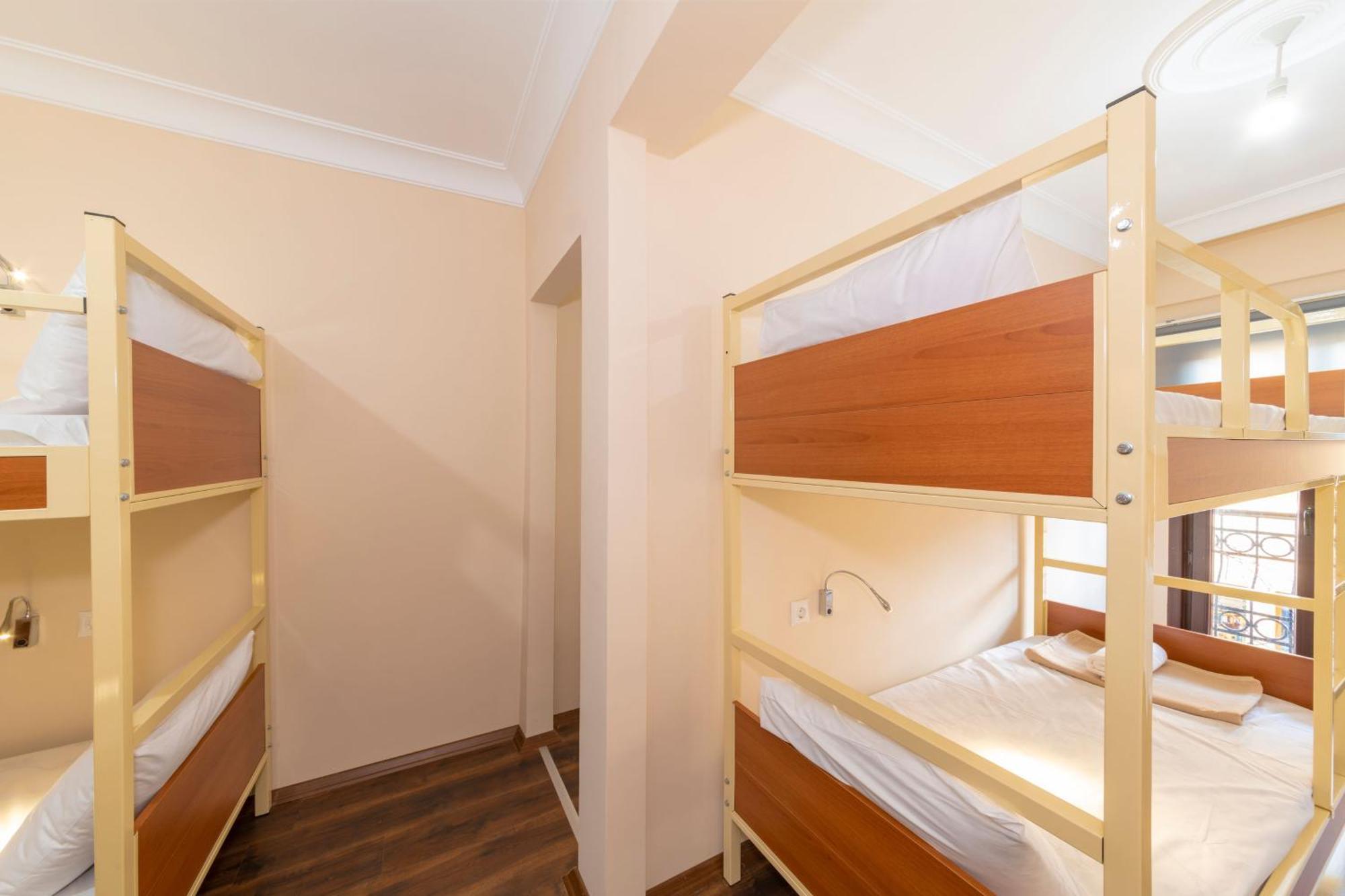 Taximcenterhostel Hostel *