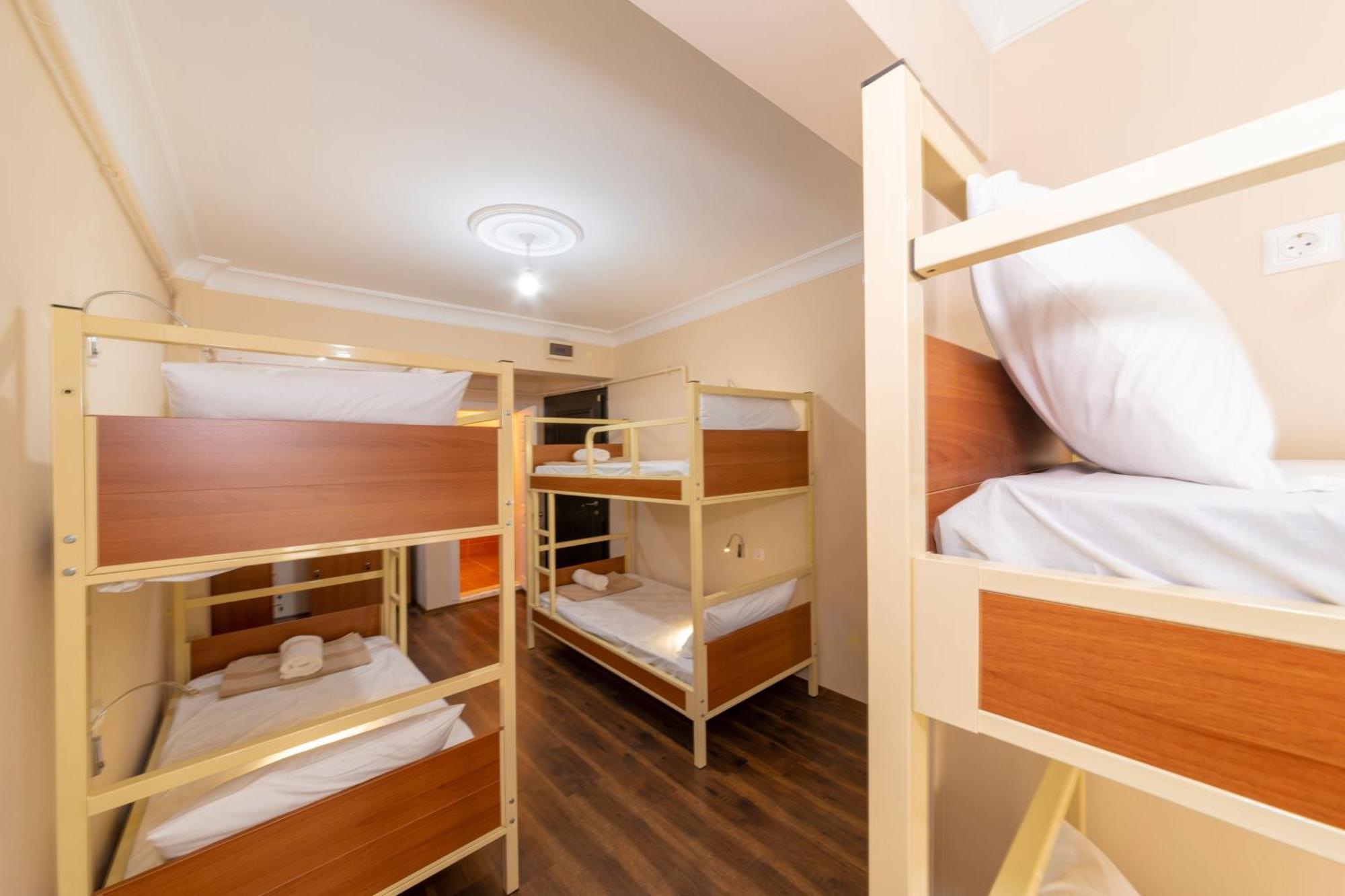Taximcenterhostel *
