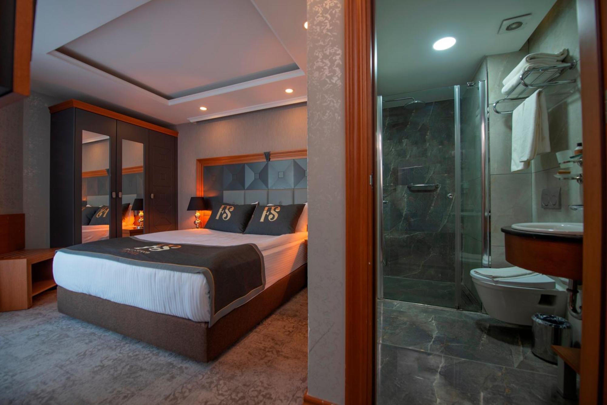 Four Seven Otel