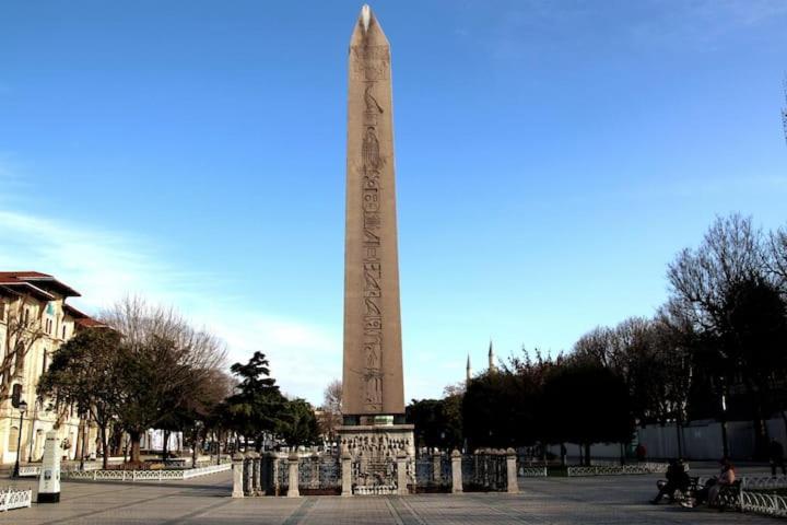 Estampolis *