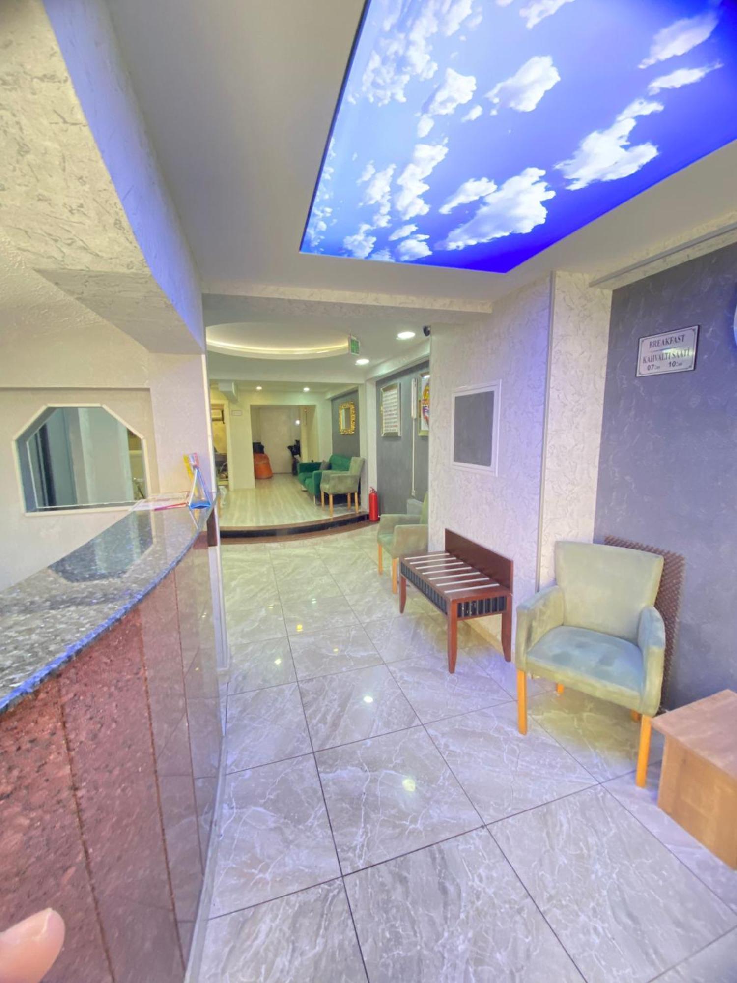 Abam Hotel 3*