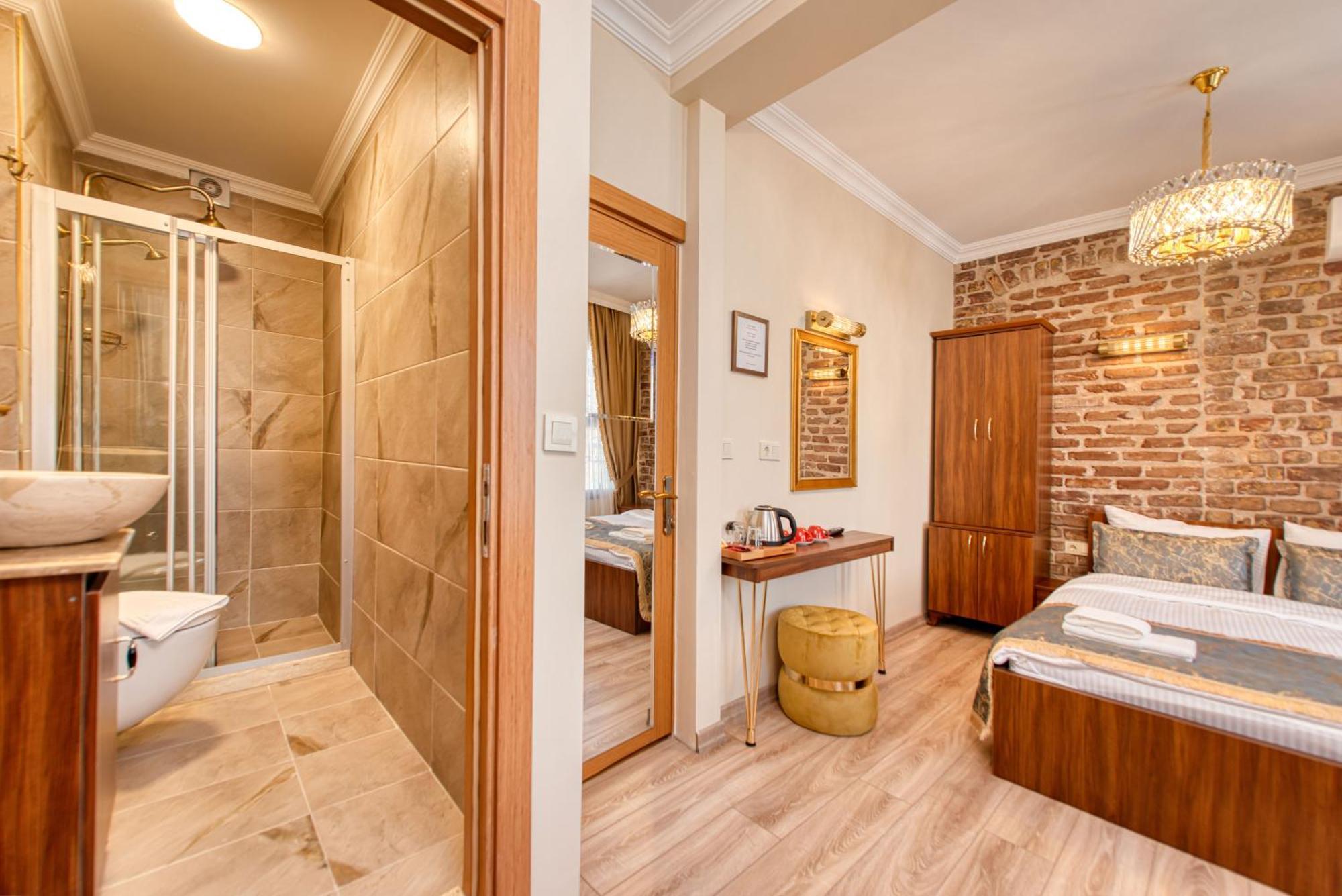 Otel Brown 2 Mansion Oldcity *