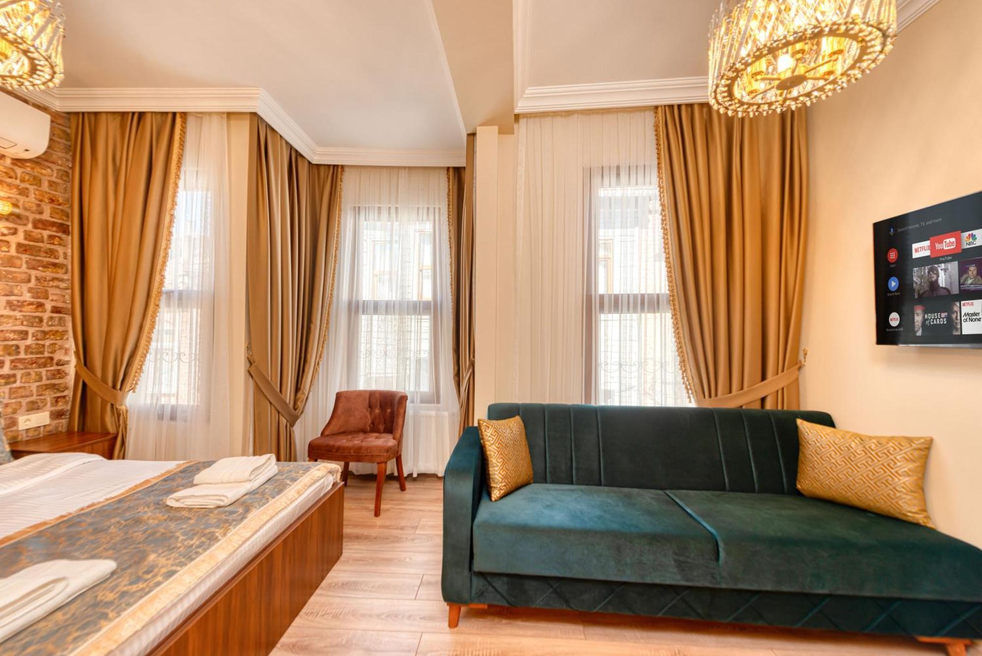 Brown 2 Mansion Oldcity Otel *