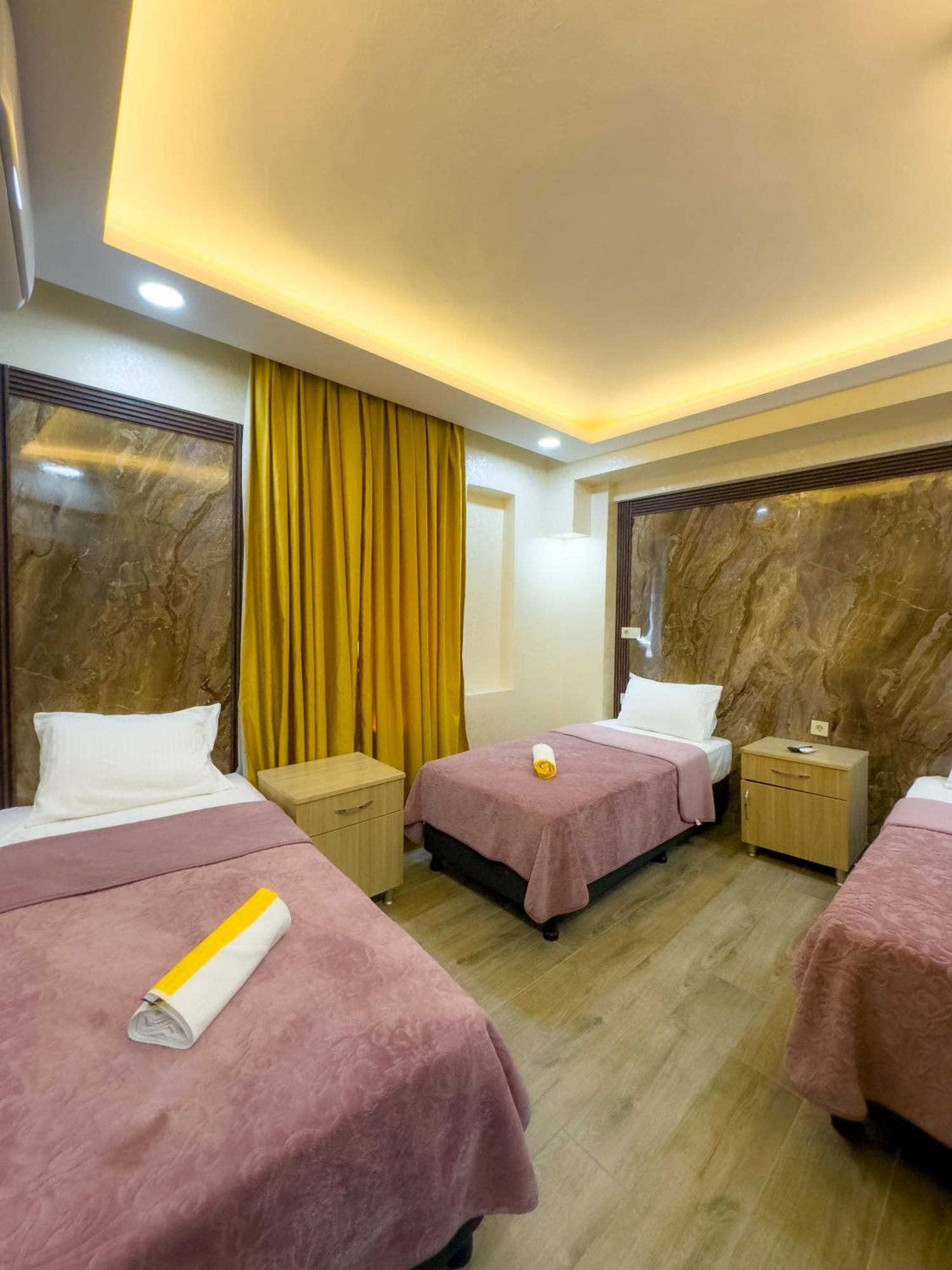 Oez Duenya Hotel *