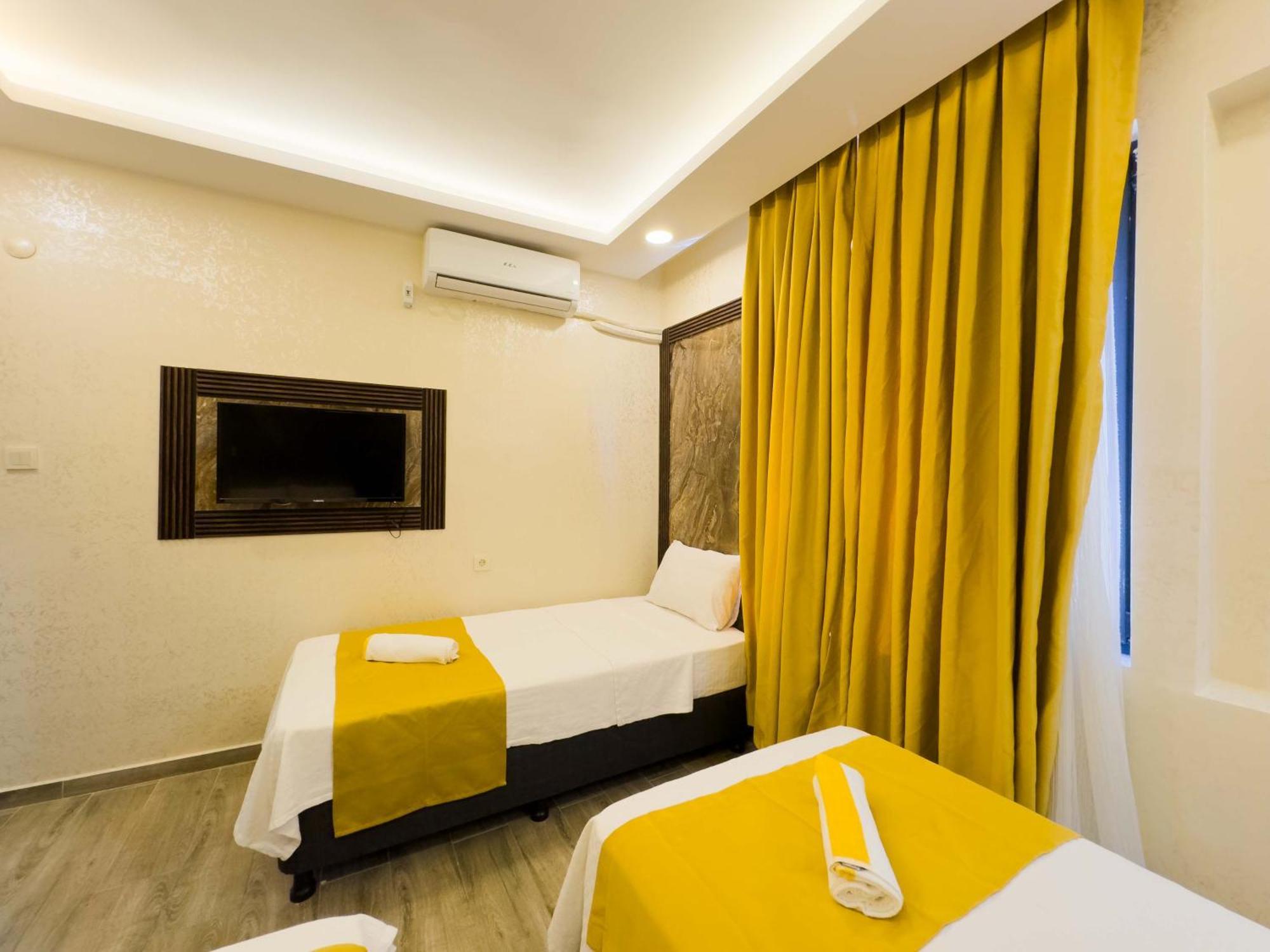 Oez Duenya Hotel *