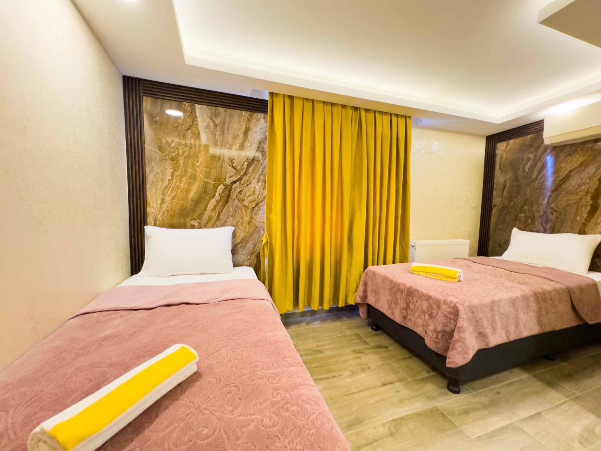 Hotel Oez Duenya