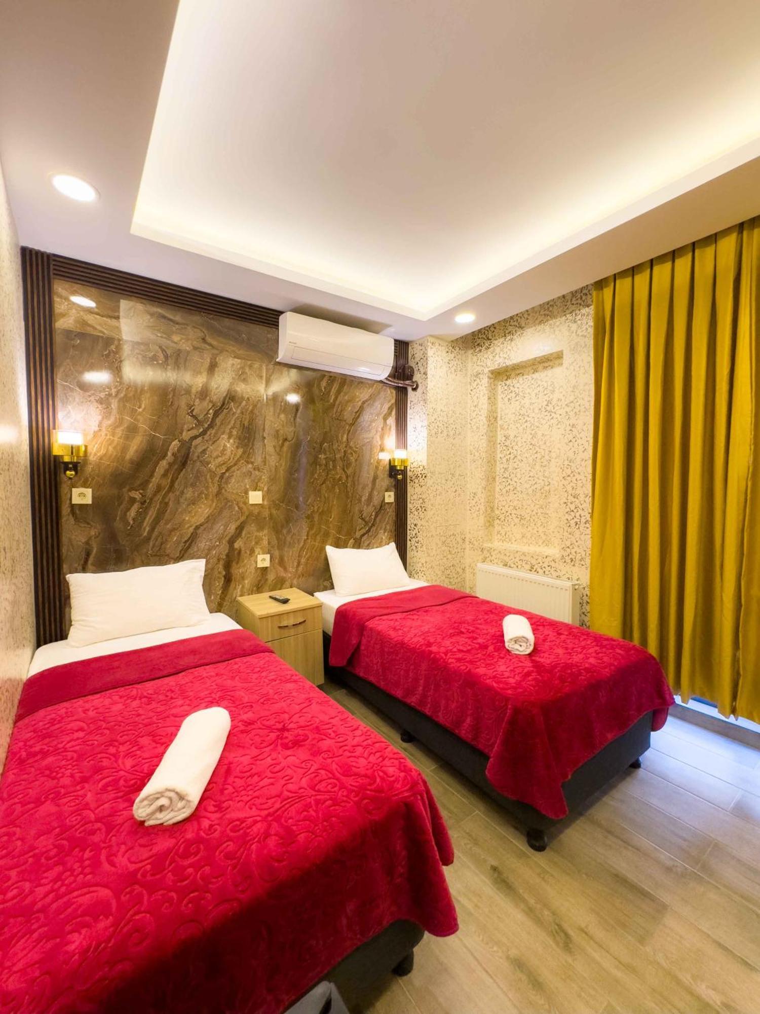 Hotel Oez Duenya