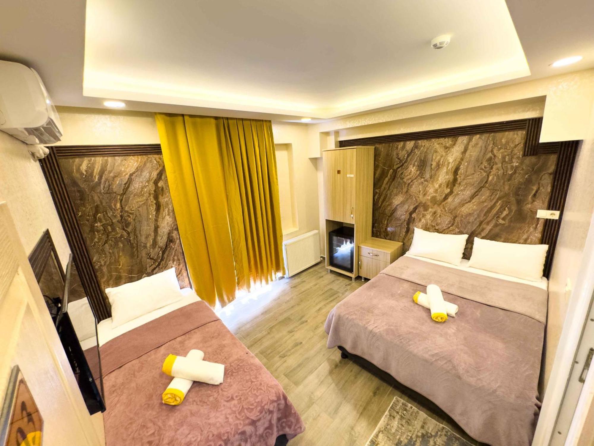 Hotel Oez Duenya *