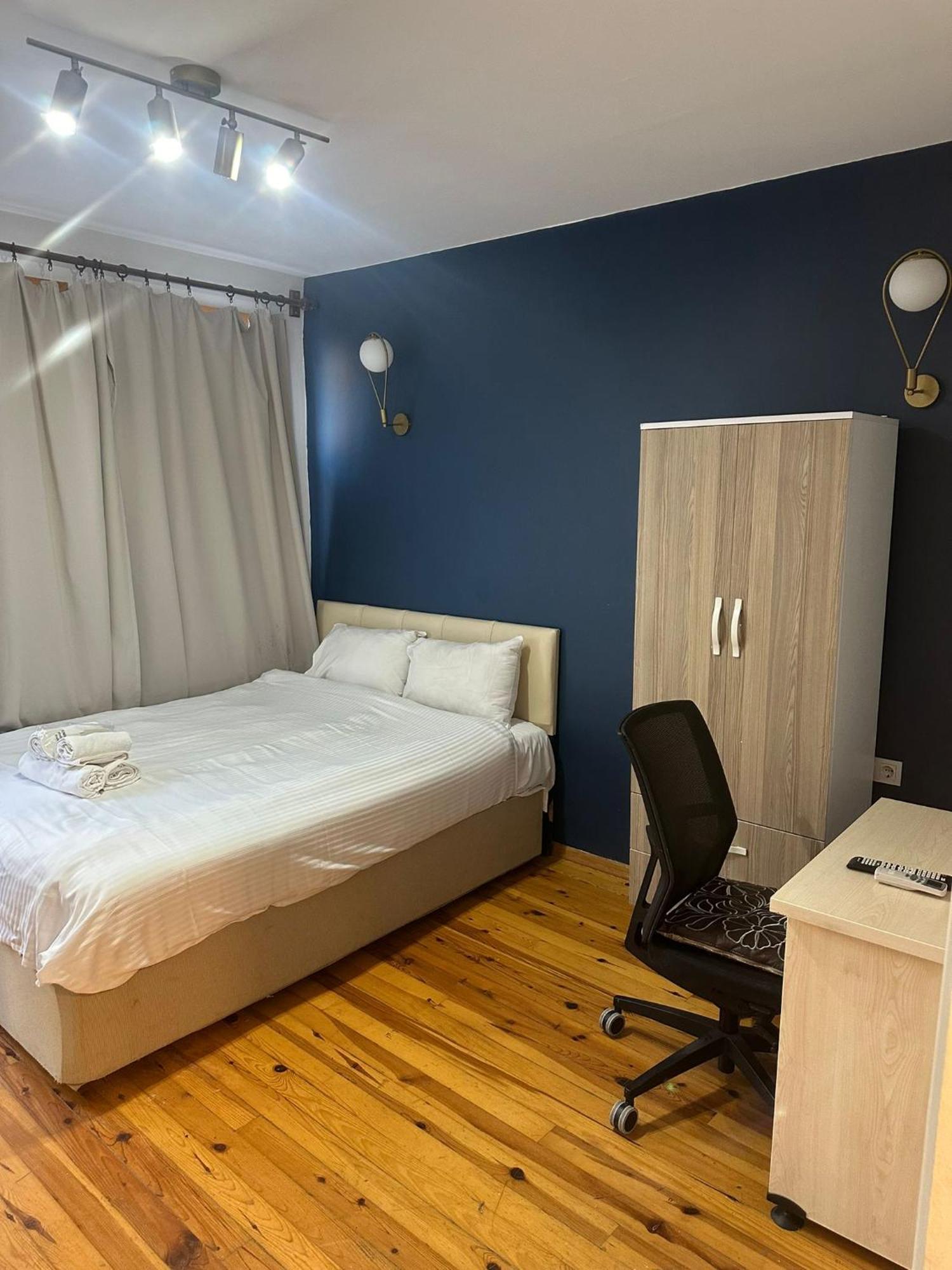 Vip Apart Otel *