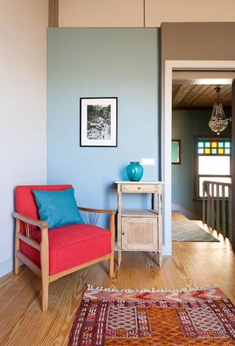 Enjoy Golden Horn Views From Tangerine House *