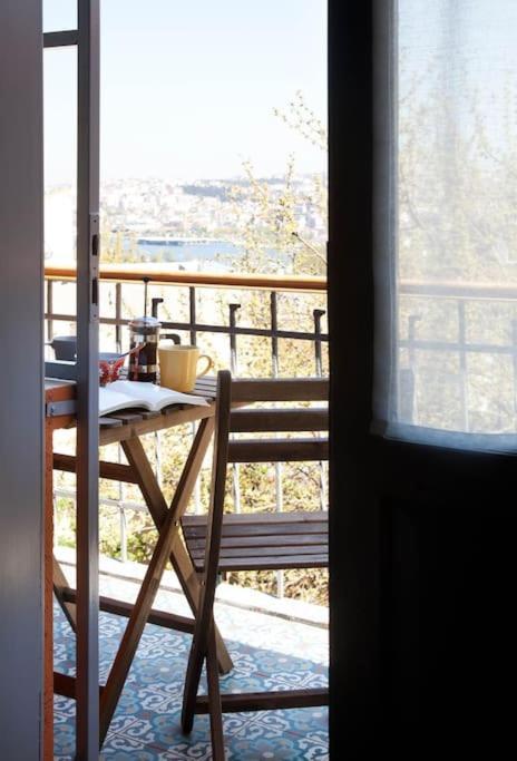 Enjoy Golden Horn Views From Tangerine House Istanbul