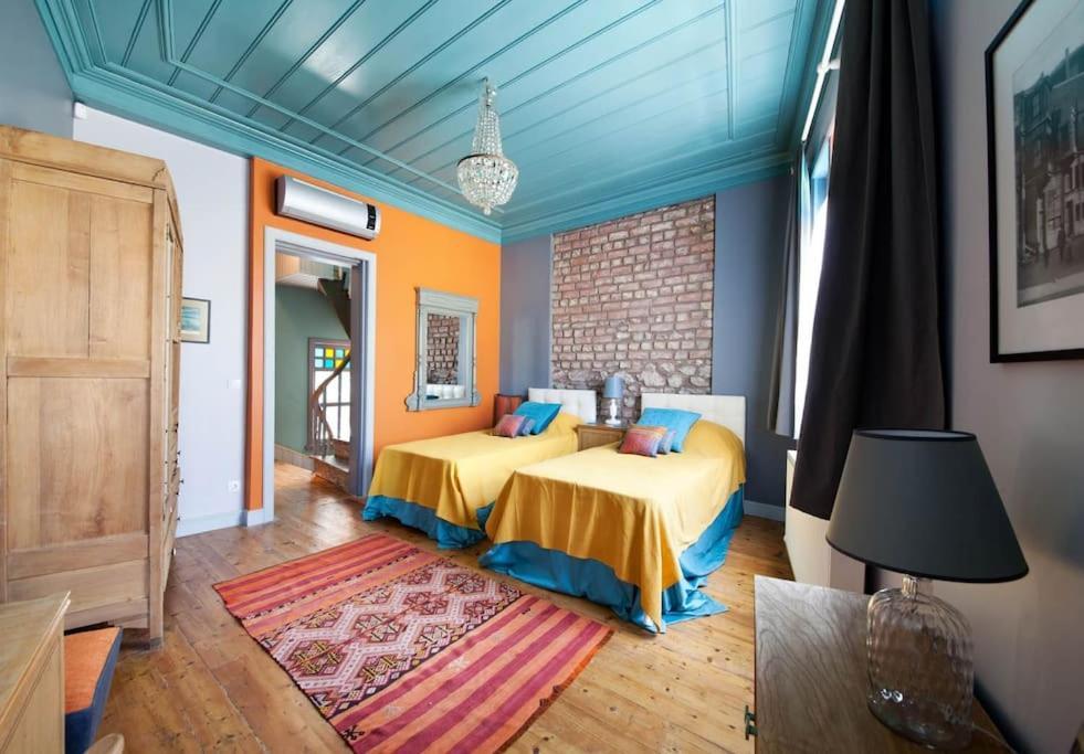Enjoy Golden Horn Views From Tangerine House Istanbul