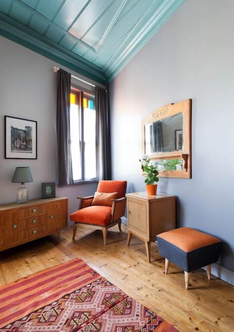 Holiday home Enjoy Golden Horn Views From Tangerine House