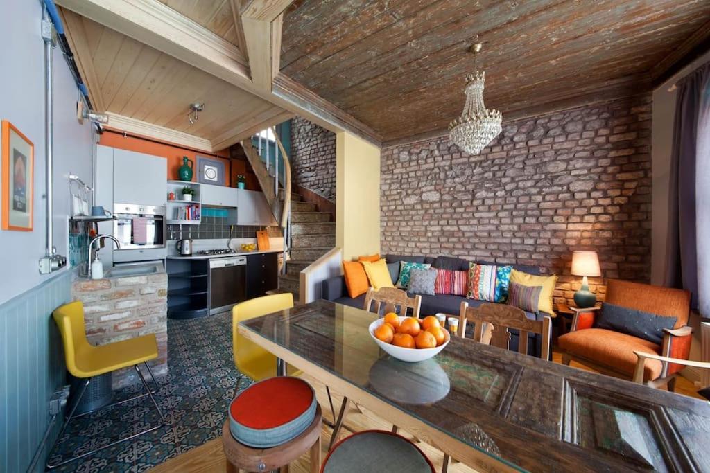 Enjoy Golden Horn Views From Tangerine House * Istanbul