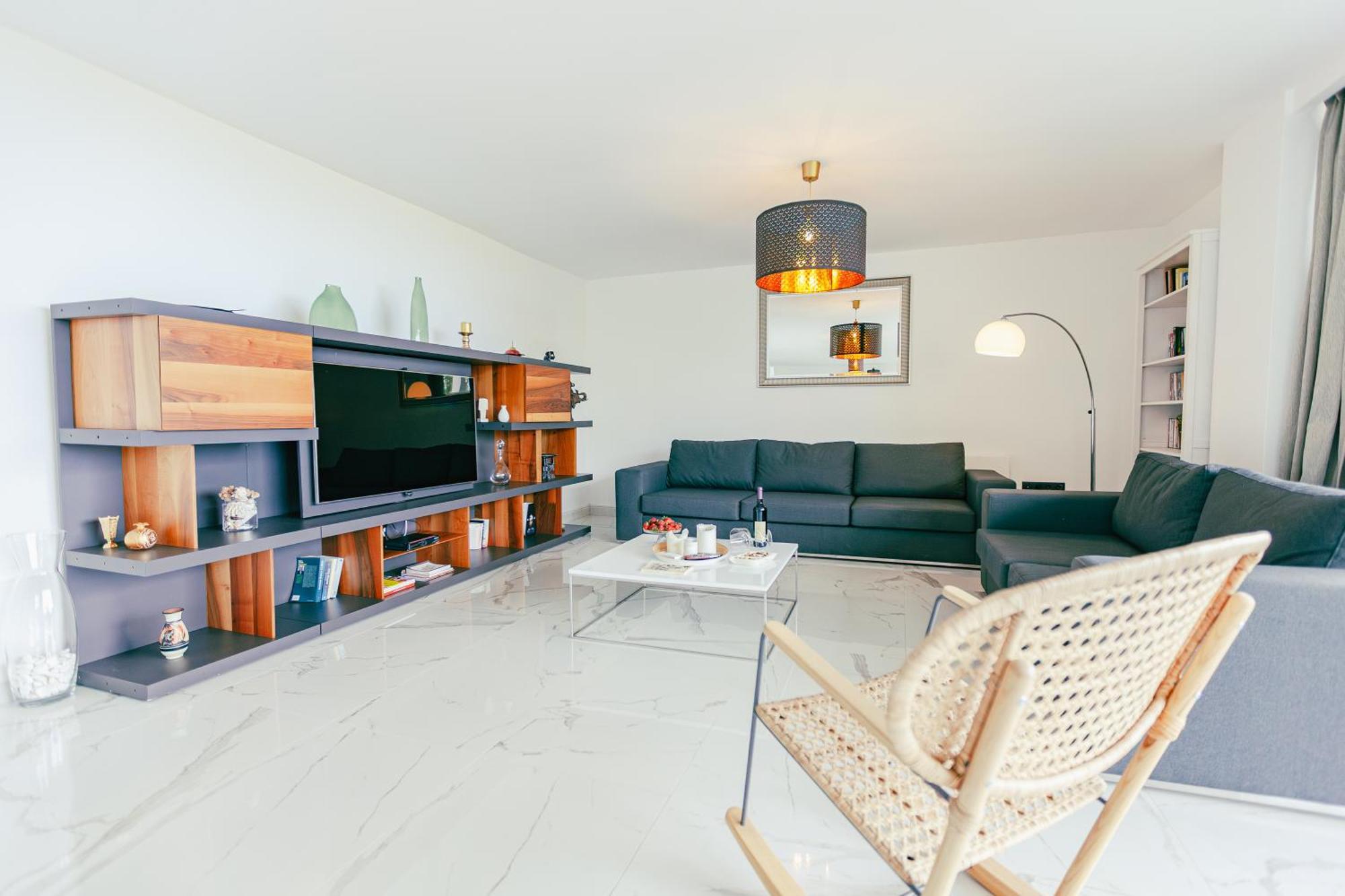 Villa Royal Blue - Luxury
