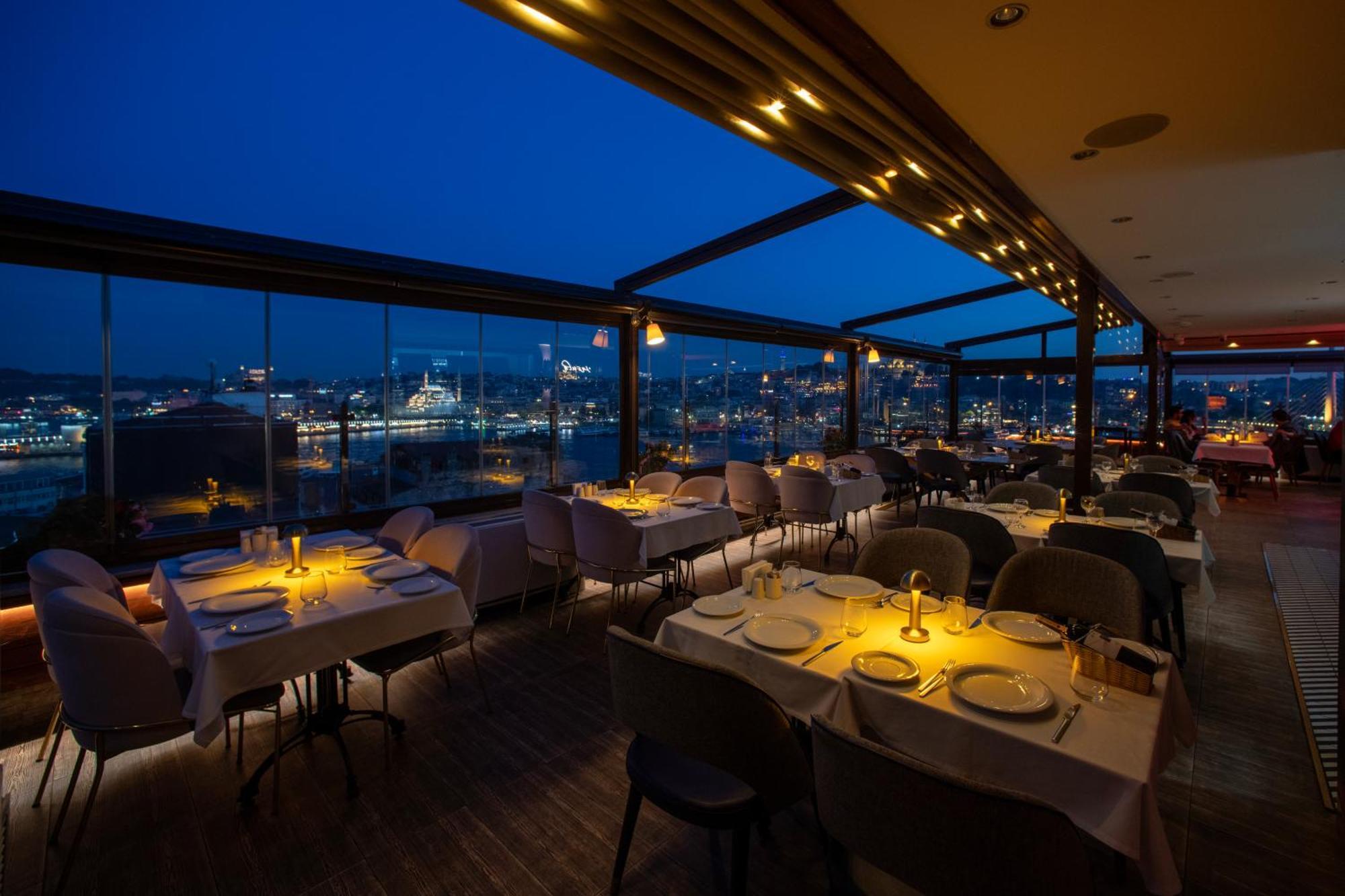 Golden Otel 4*